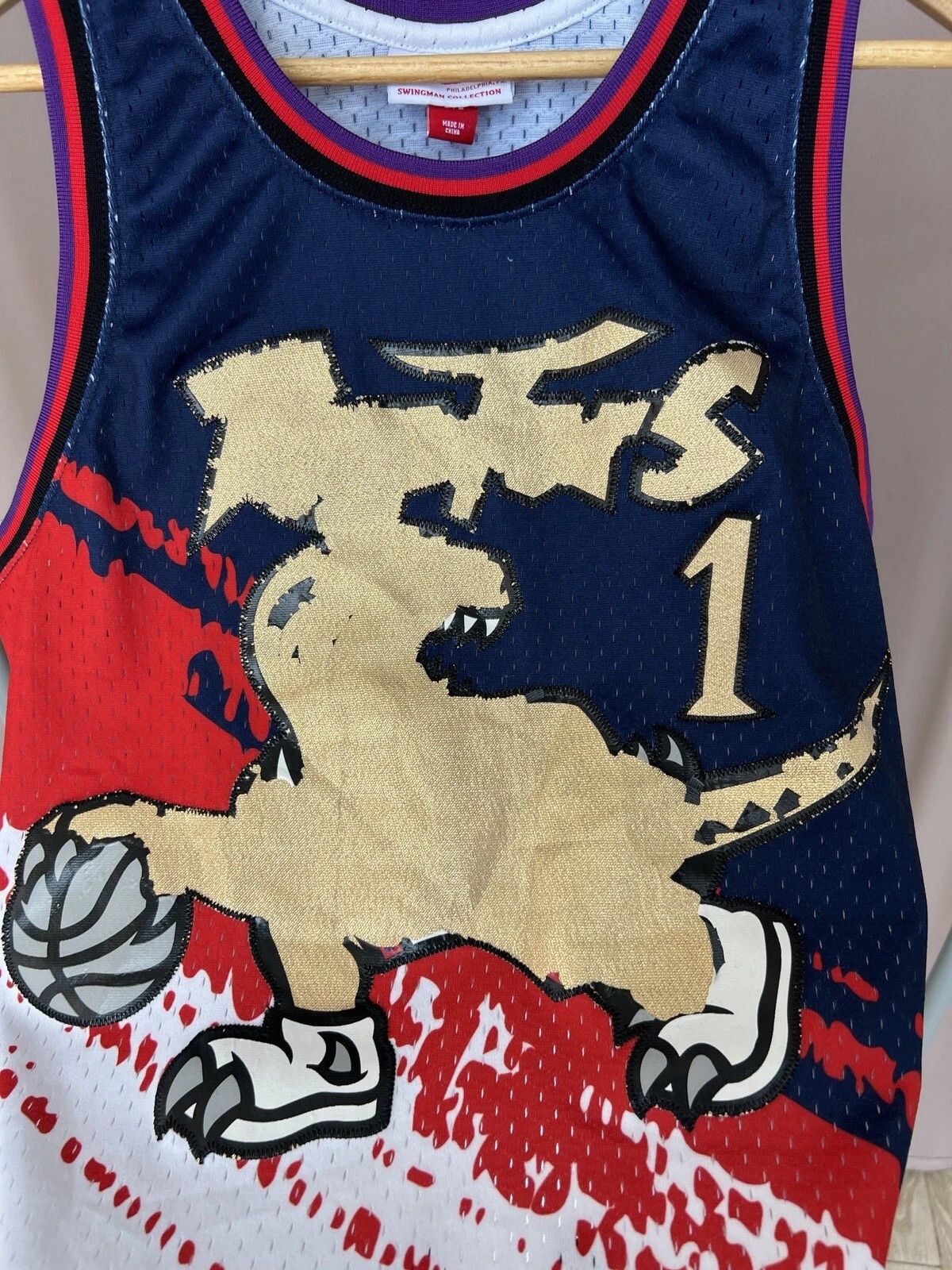Mitchell & Ness Mitchell & Ness Toronto Raptors Jersey NBA 1998-1999 Size M Size US M / EU 48-50 / 2 - 10 Thumbnail