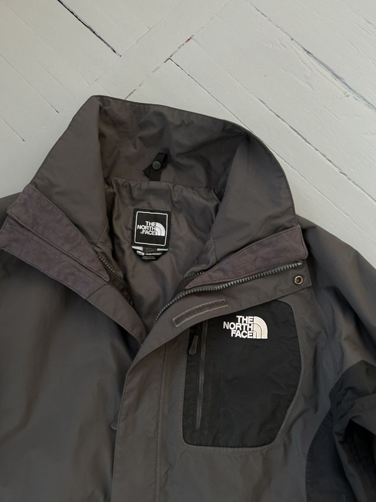 The North Face The North Face vintage hyvent jacket Size US L / EU 52-54 / 3 - 4 Thumbnail