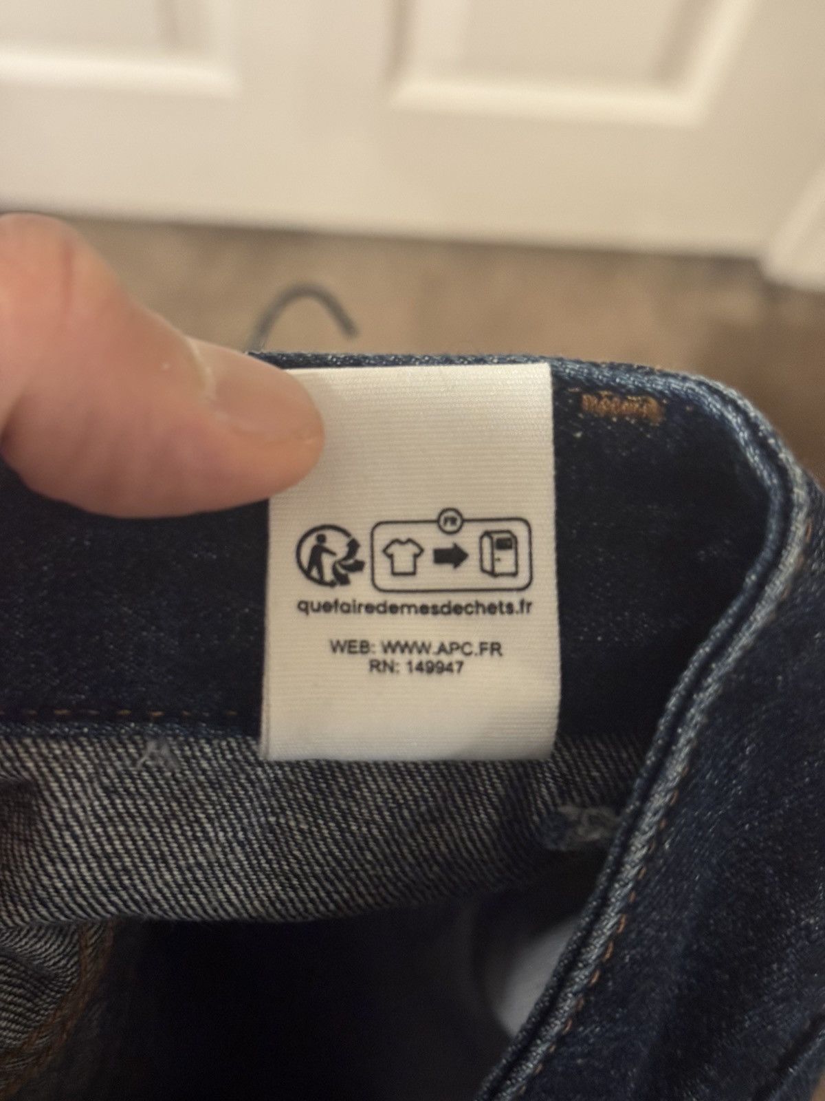 A.P.C. Blue wash denim shorts Size US 34 / EU 50 - 8 Thumbnail