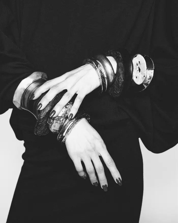 Saint Laurent Paris o1b1hav110325 713830 Size: M / Scratch Volcanic Bangle Wood Size ONE SIZE - 2 Thumbnail