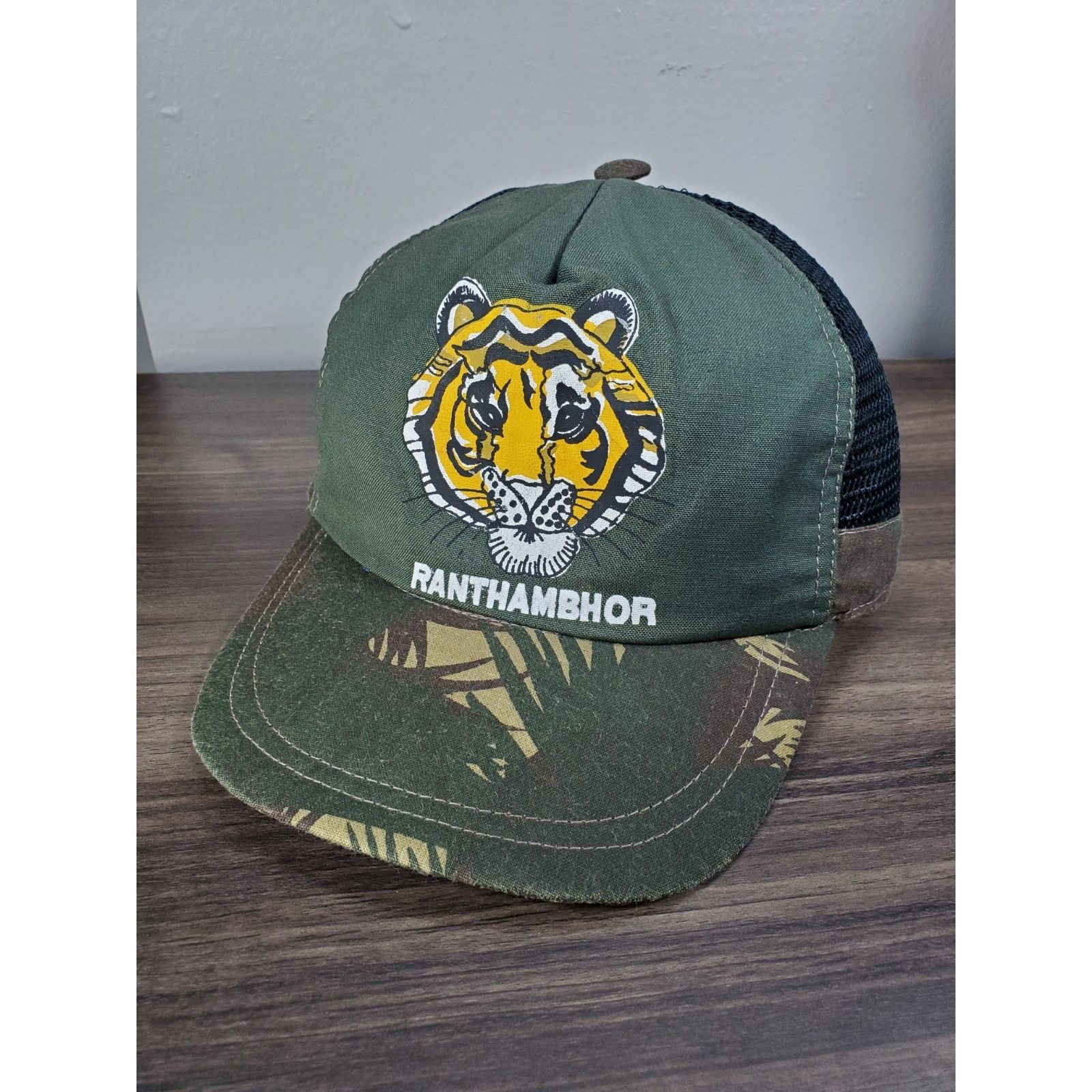 Vintage RANTHAMBHOR Tiger Hat Snapback Cap Green National Park India Size ONE SIZE - 1 Thumbnail