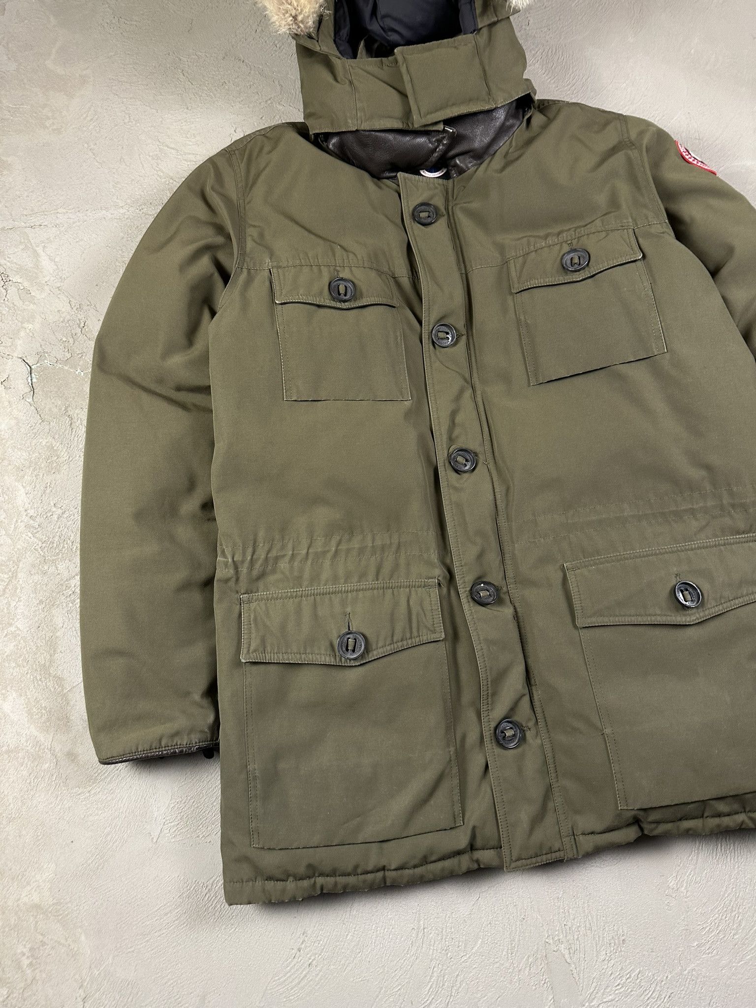 Canada Goose Canada Goose Baniff Fur Hood Military Down Winter Parka Size US XL / EU 56 / 4 - 3 Thumbnail