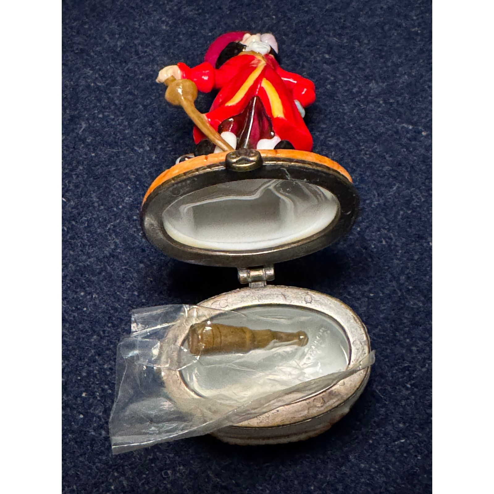 Disney Vintage Disney Captain Hook Trinket Box w/ Looking Glass Size ONE SIZE - 7 Thumbnail