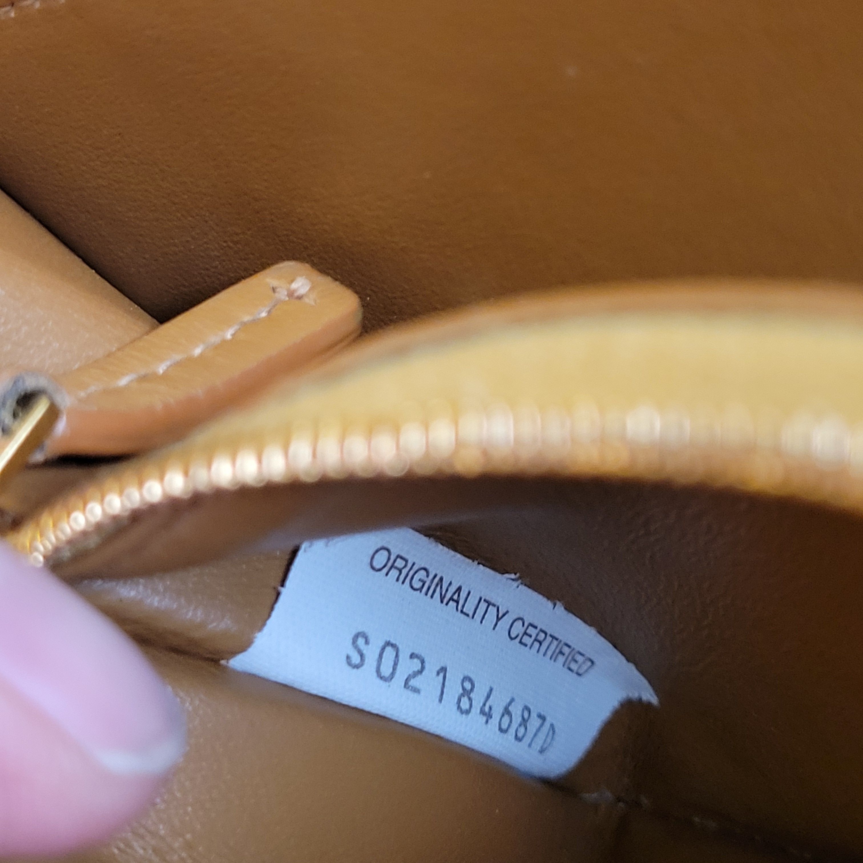 Bottega Veneta French Calfskin Continental Wallet Camel Turn Lock Size ONE SIZE - 11 Thumbnail
