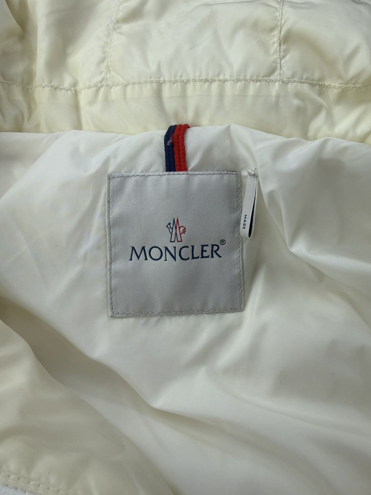Moncler whitish beige moncler coat Size US S / EU 44-46 / 1 - 10 Thumbnail