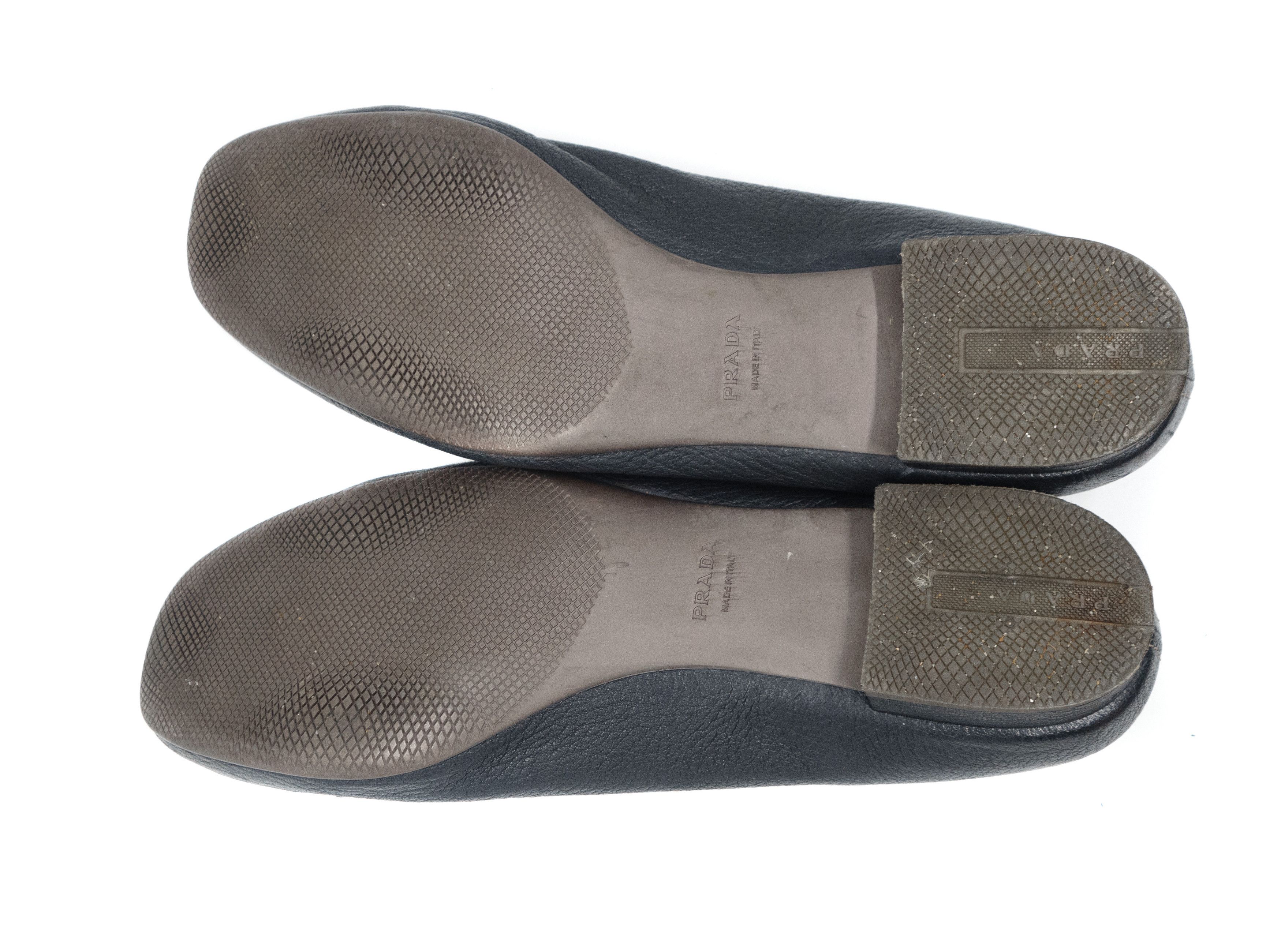 Prada Pebbled Leather Loafer Flats Vintage 00s Size US 8.5 / IT 38.5 - 5 Thumbnail