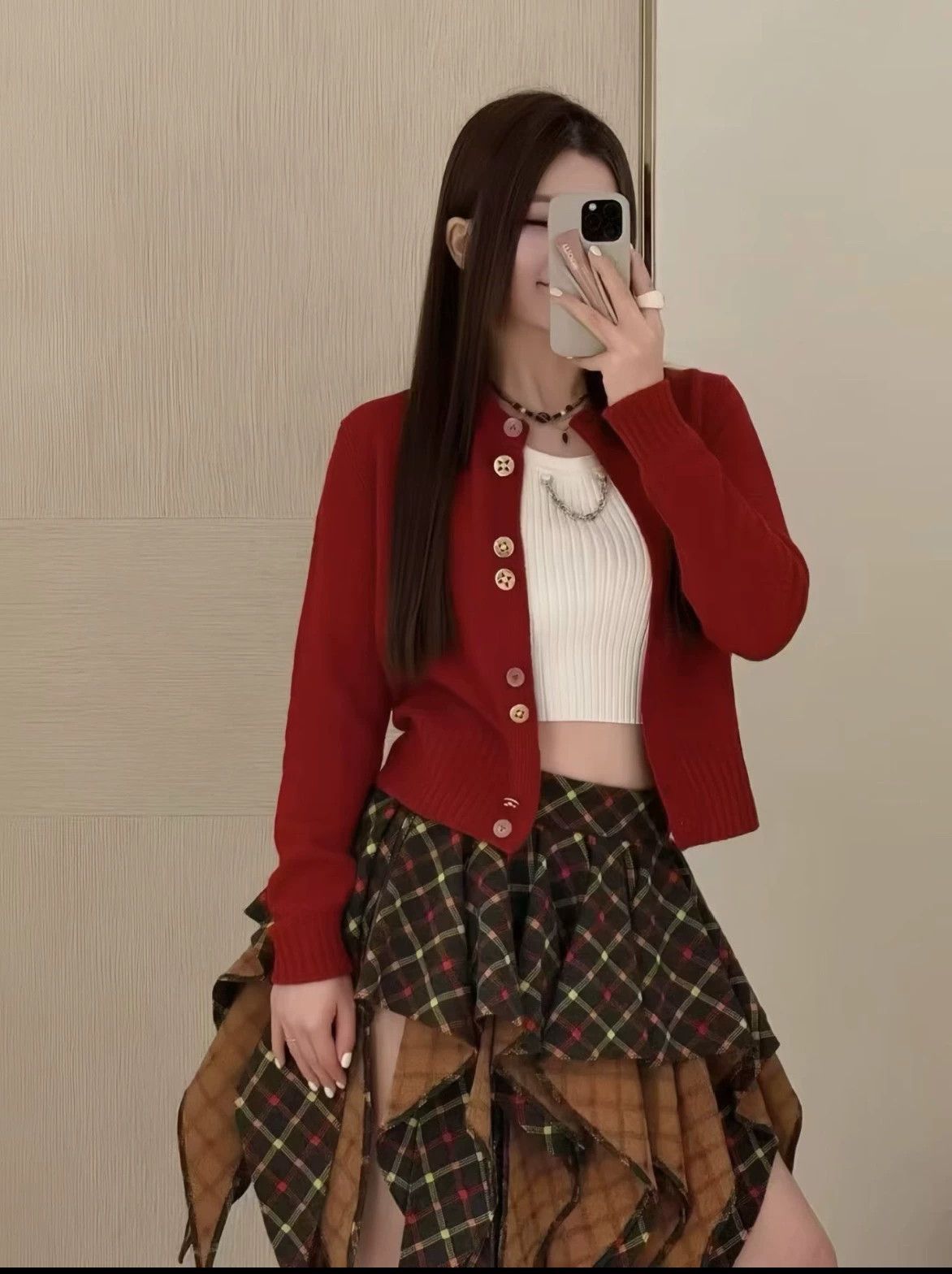 Louis Vuitton LV red cashmere cardigan L Size L / US 10 / IT 46 - 7 Thumbnail