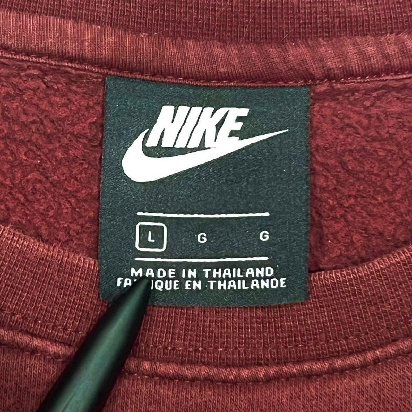 Nike Nike Club Sports / Athletic Wear Burgundy Vintage Sweatshirt Size US L / EU 52-54 / 3 - 4 Thumbnail