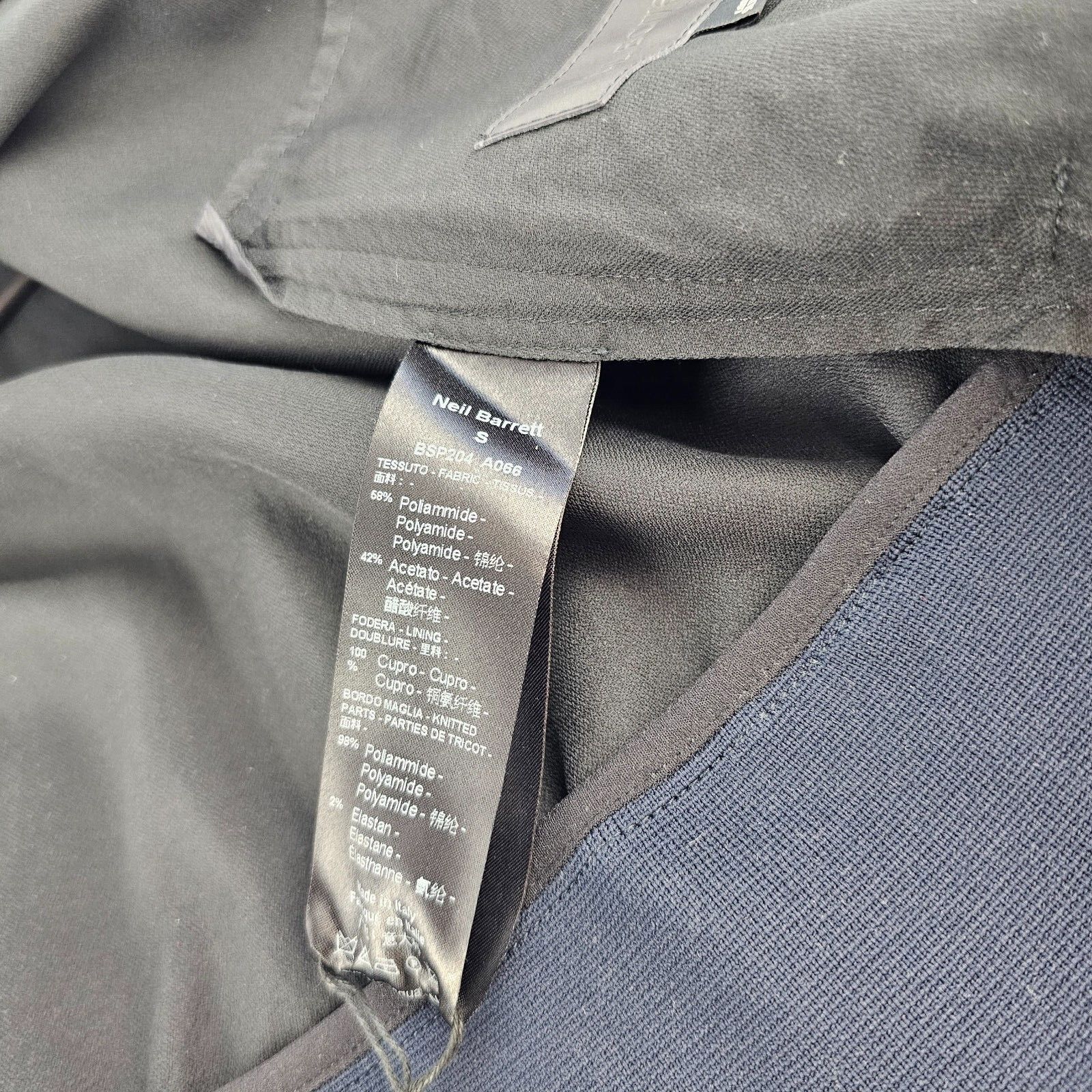 Neil Barrett Neil Barrett Blouson Size S New Size US S / EU 44-46 / 1 - 7 Thumbnail