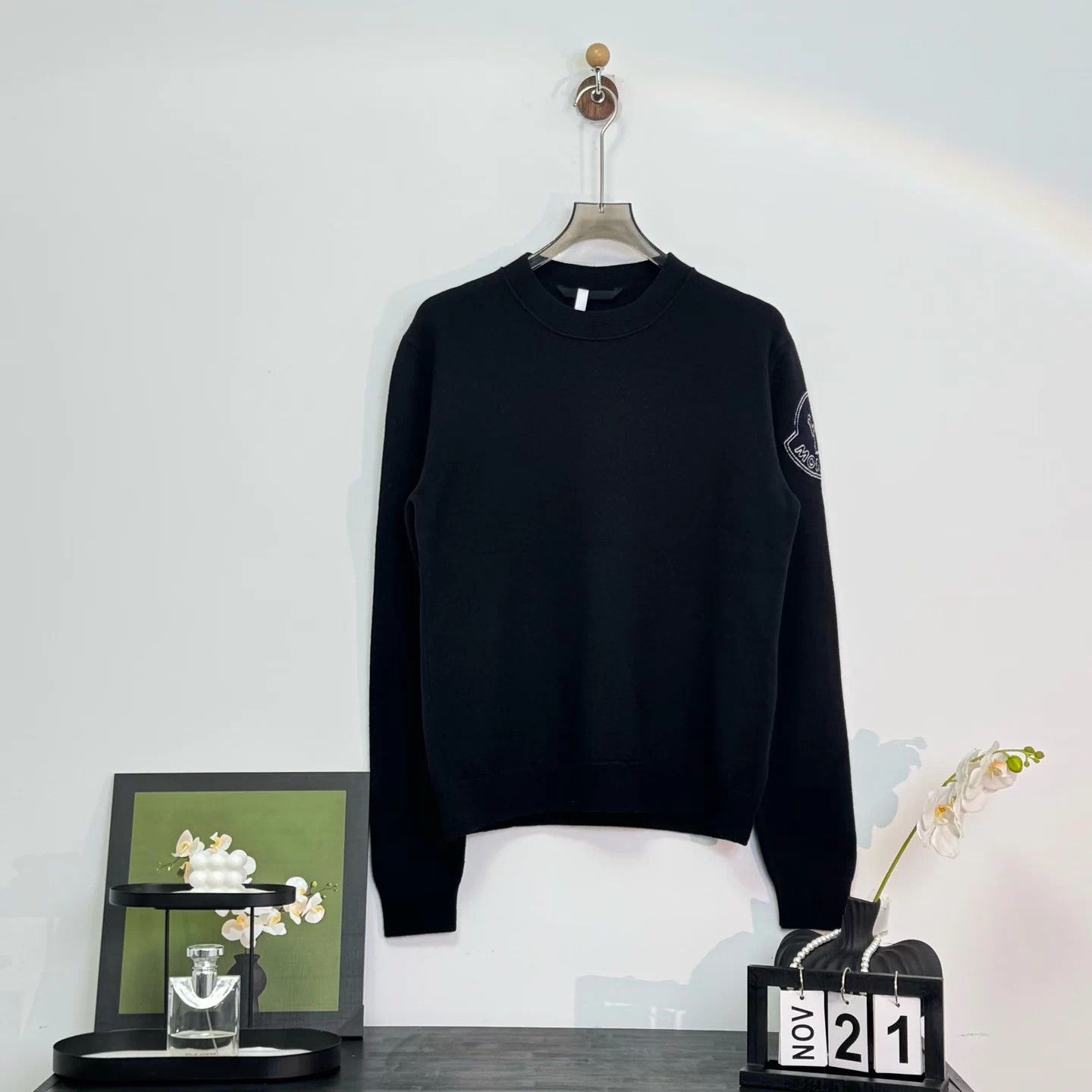 Moncler rove0490 Moncler Black and Red Embroidered Logo Wool Sweater Size M / US 6-8 / IT 42-44 - 1 Thumbnail