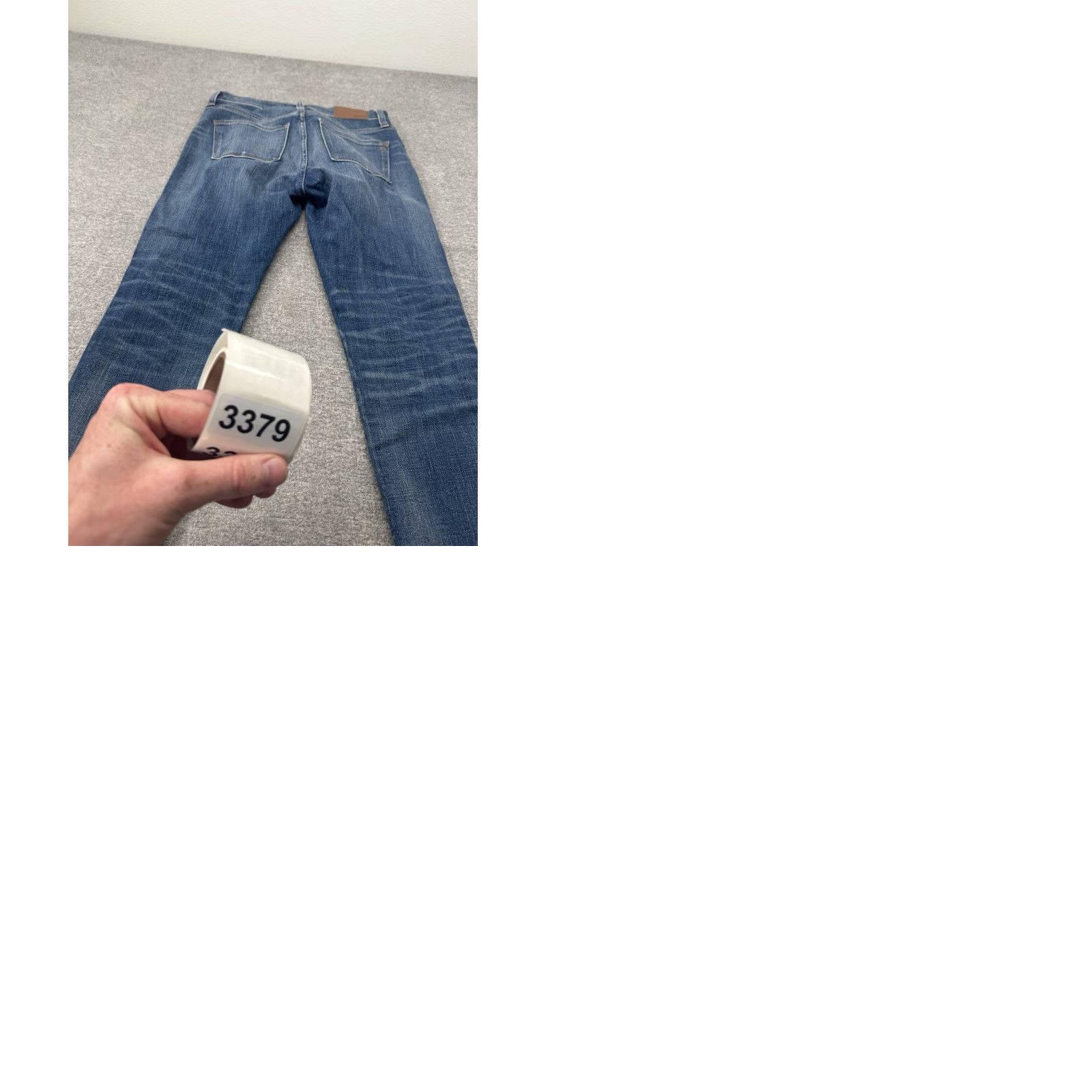 Madewell Madewell Jeans Women’s 27 Skinny 9” High Rise Blue Crop 28x24 Cropped Regular Inseam 24 Women’s Size 28 Black 28x25 Vintage Perfect Pre-owned Size 27" / US 4 / IT 40 - 9 Thumbnail