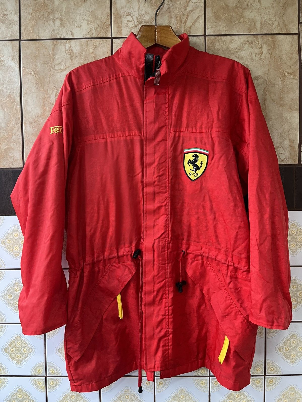 Ferrari Vintage 1998 Ferrari red jacket Size US M / EU 48-50 / 2 - 1 Thumbnail