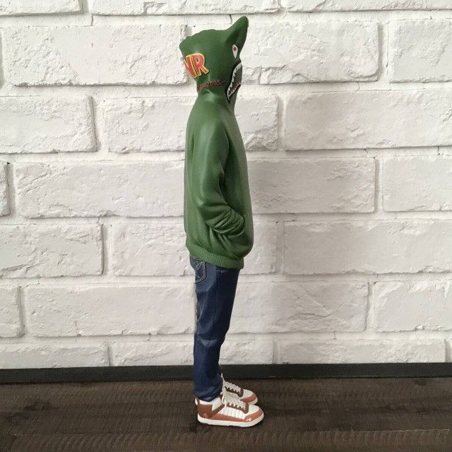 Bape × Nigo 2009 BAPE Teriyaki Alien Shark Hoodie Figure APE NIGO Size ONE SIZE - 2 Thumbnail