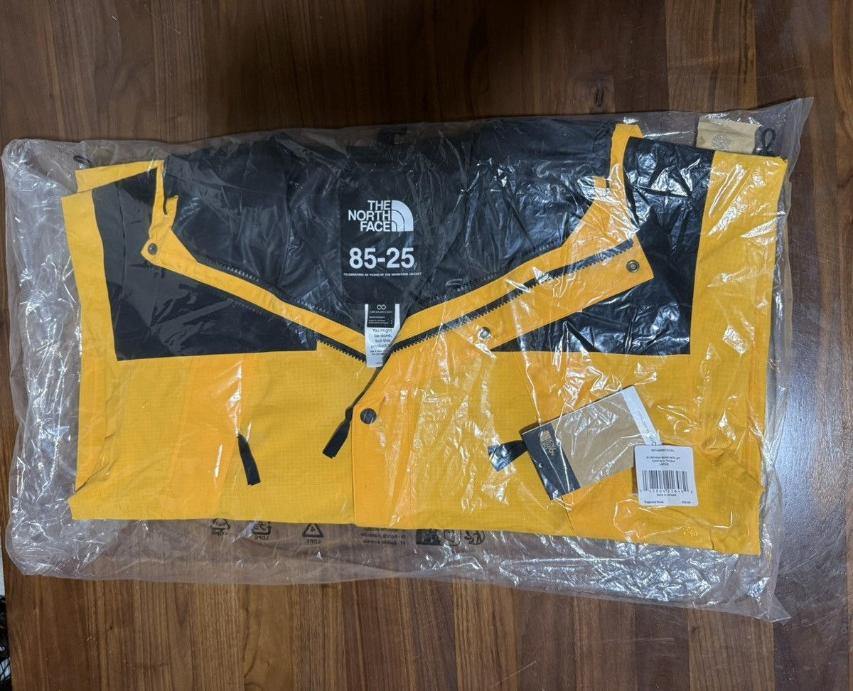 The North Face The North Face DRYVENT™ Mono Mountain Jacket size large Size US L / EU 52-54 / 3 - 8 Thumbnail