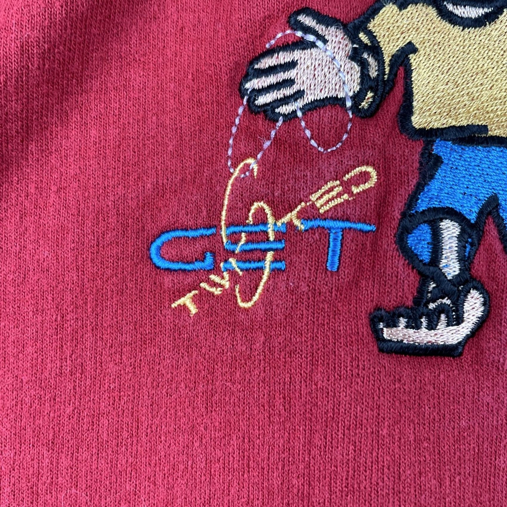 Vintage VINTAGE Winnipeg Canada Men’s XL Red Pull Over Sweatshirt 90s Big Sweatshirt Mens Red 90s Canada XL Size US XL / EU 56 / 4 - 4 Thumbnail