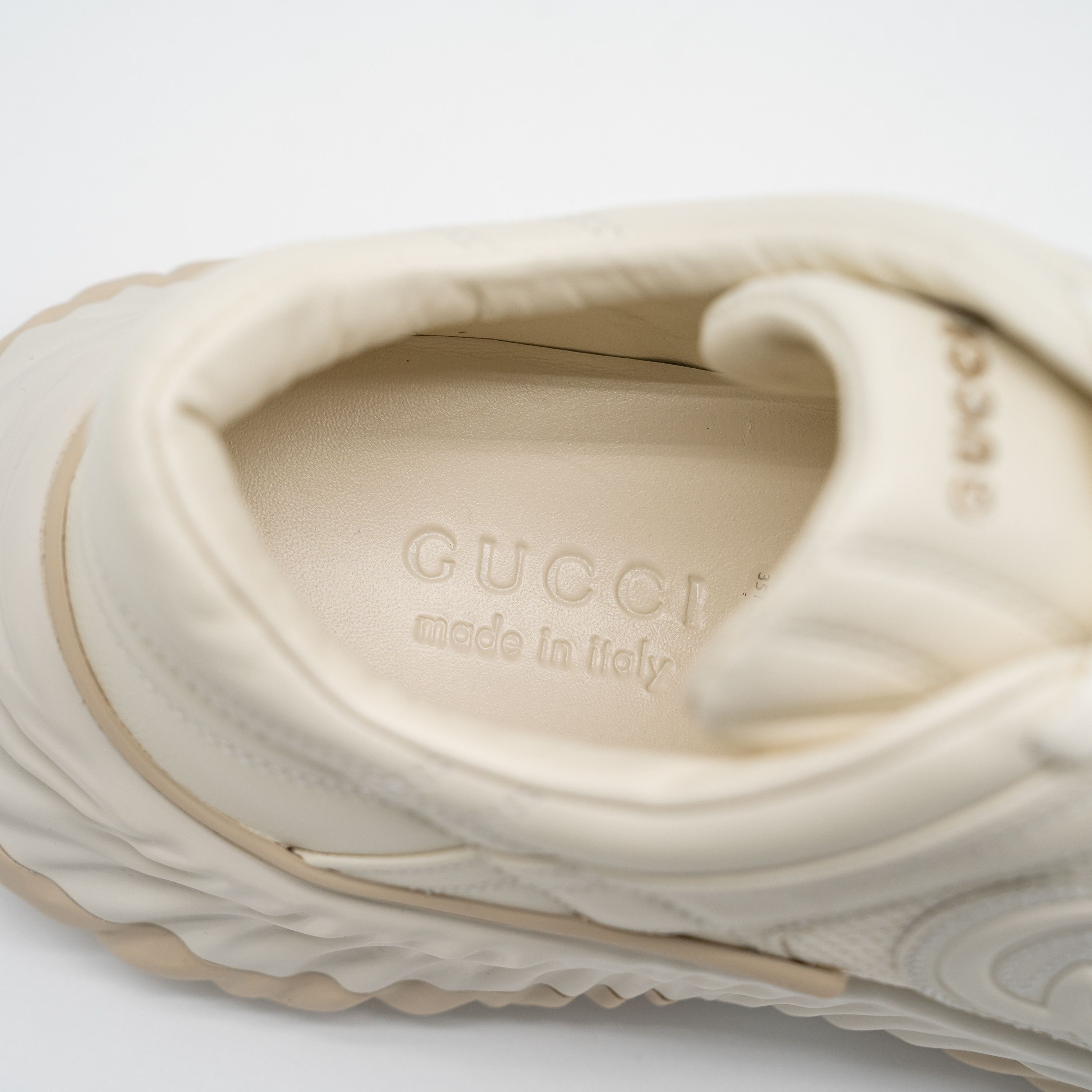 Gucci 10us Gucci Ripple Sneakers Off White GG Leather Interlocking Size US 10 / EU 43 - 10 Thumbnail