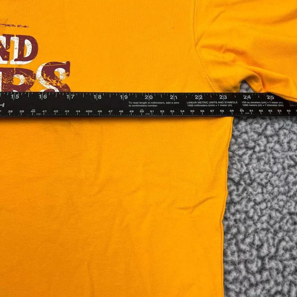 Mitchell & Ness Cleveland Cavaliers Shirt Men Extra Large Short Sleeve Size US XL / EU 56 / 4 - 5 Thumbnail