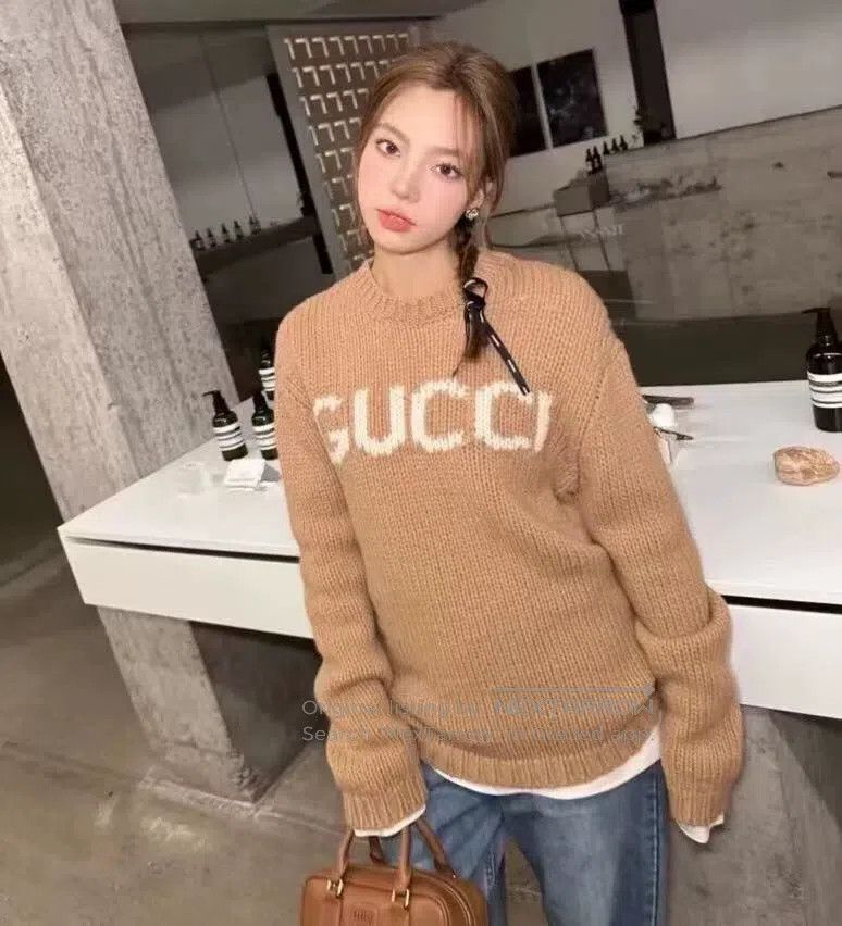 Gucci Gucci Brown logo letter inlaid wool round neck long-sleeve Size US S / EU 44-46 / 1 - 8 Thumbnail