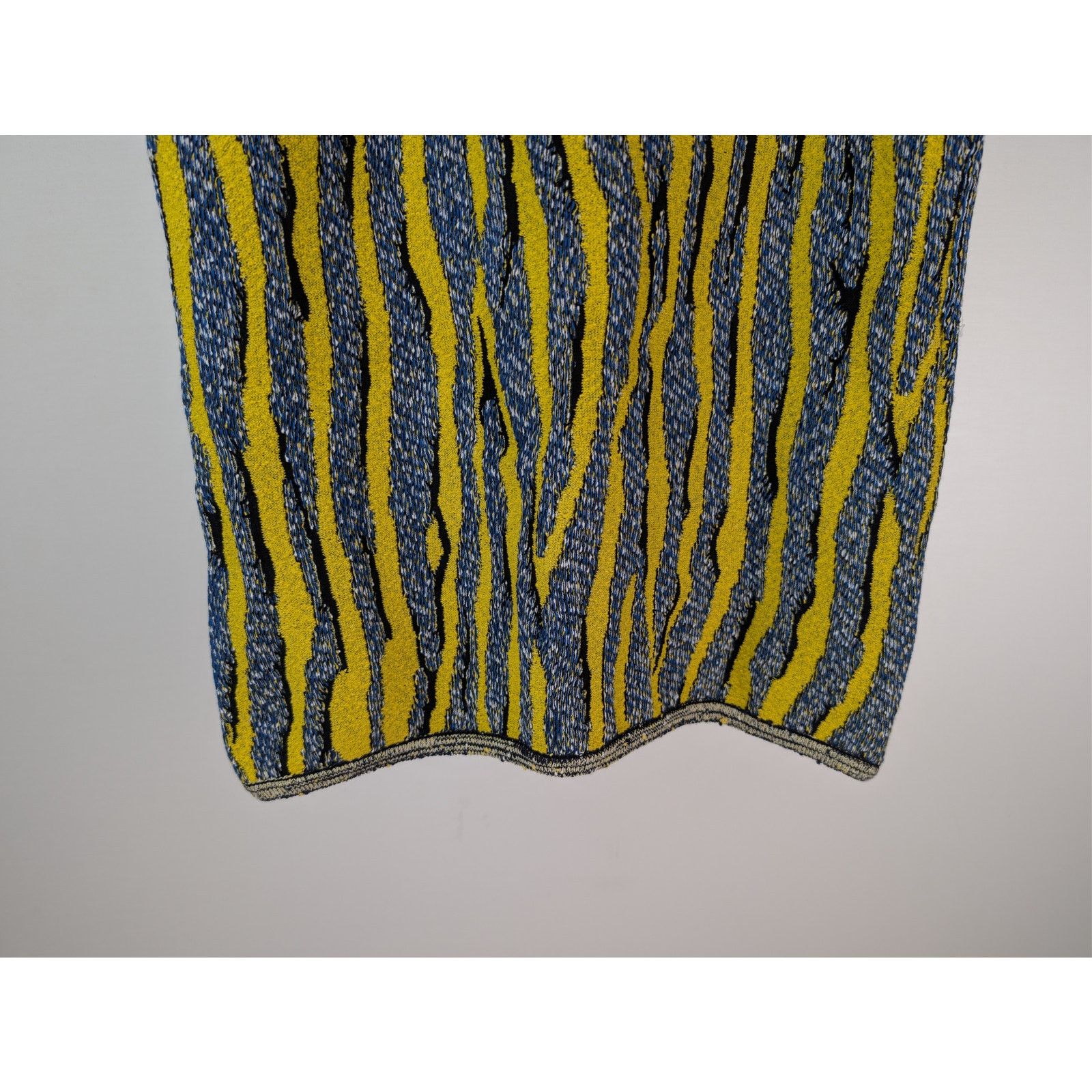 Bottega Veneta o1rshd1 Animal Jacquard Tank Top in Yellow / Blue Size US S / EU 44-46 / 1 - 12 Thumbnail
