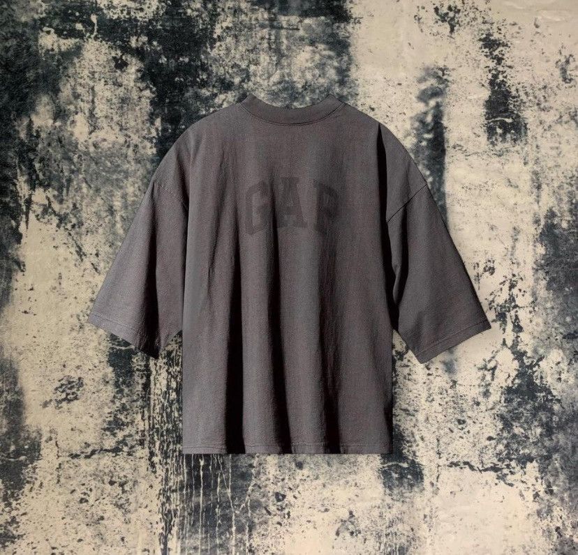 Gap Brand New YZY Gap 53 Dove 3/4 Shirt Dark Grey Size Large | Grailed