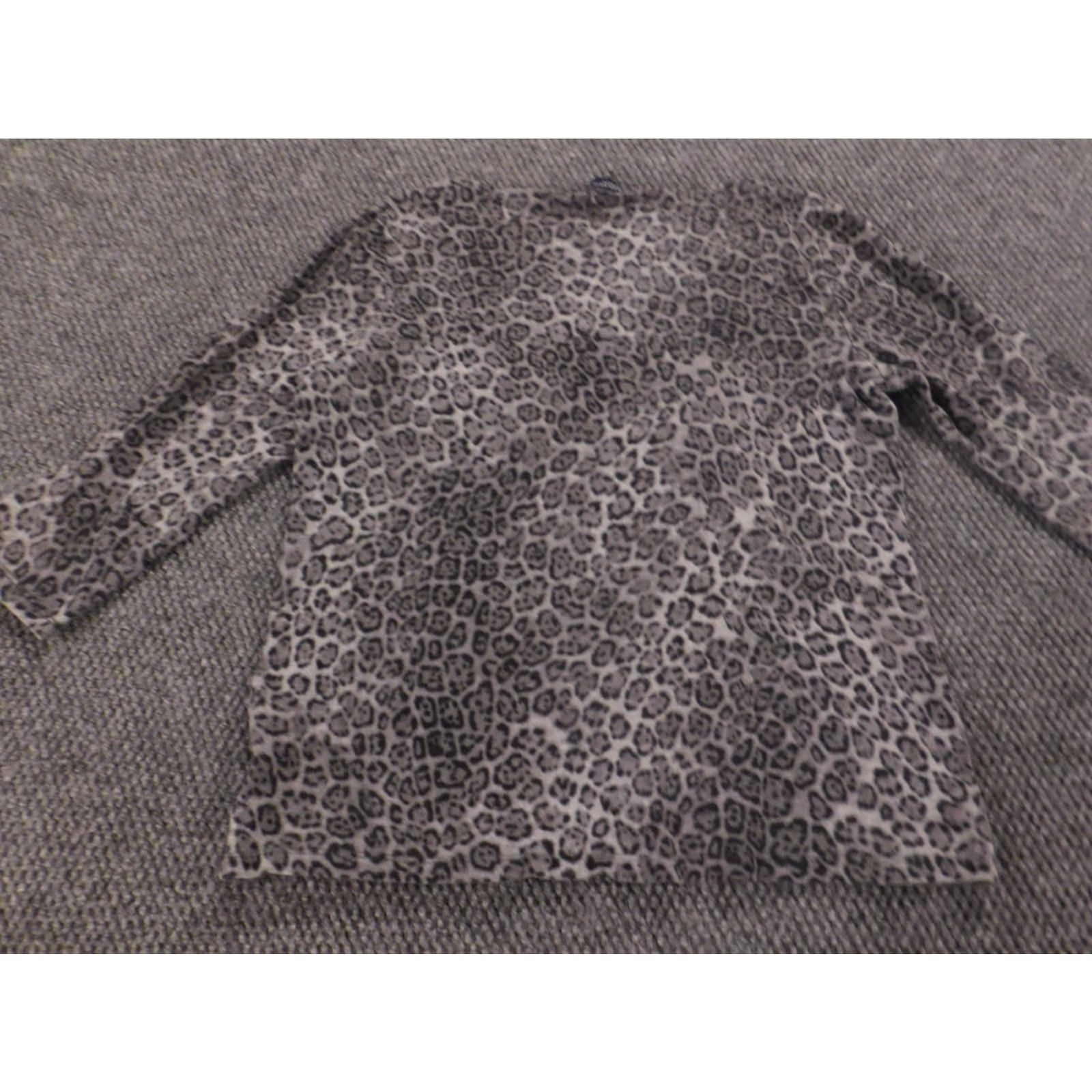 Jones New York Jones New York Blouse Top Large Gray Pullover Women Casual Animal Print Stretch Crew Neck Size L / US 10 / IT 46 - 7 Thumbnail
