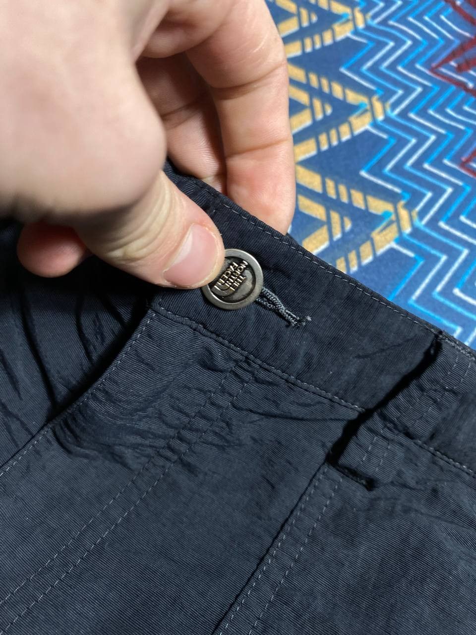 The North Face × Vintage Vintage Y2K The North Face Embroidered Logo Cargo Shorts Size US 30 / EU 46 - 11 Thumbnail