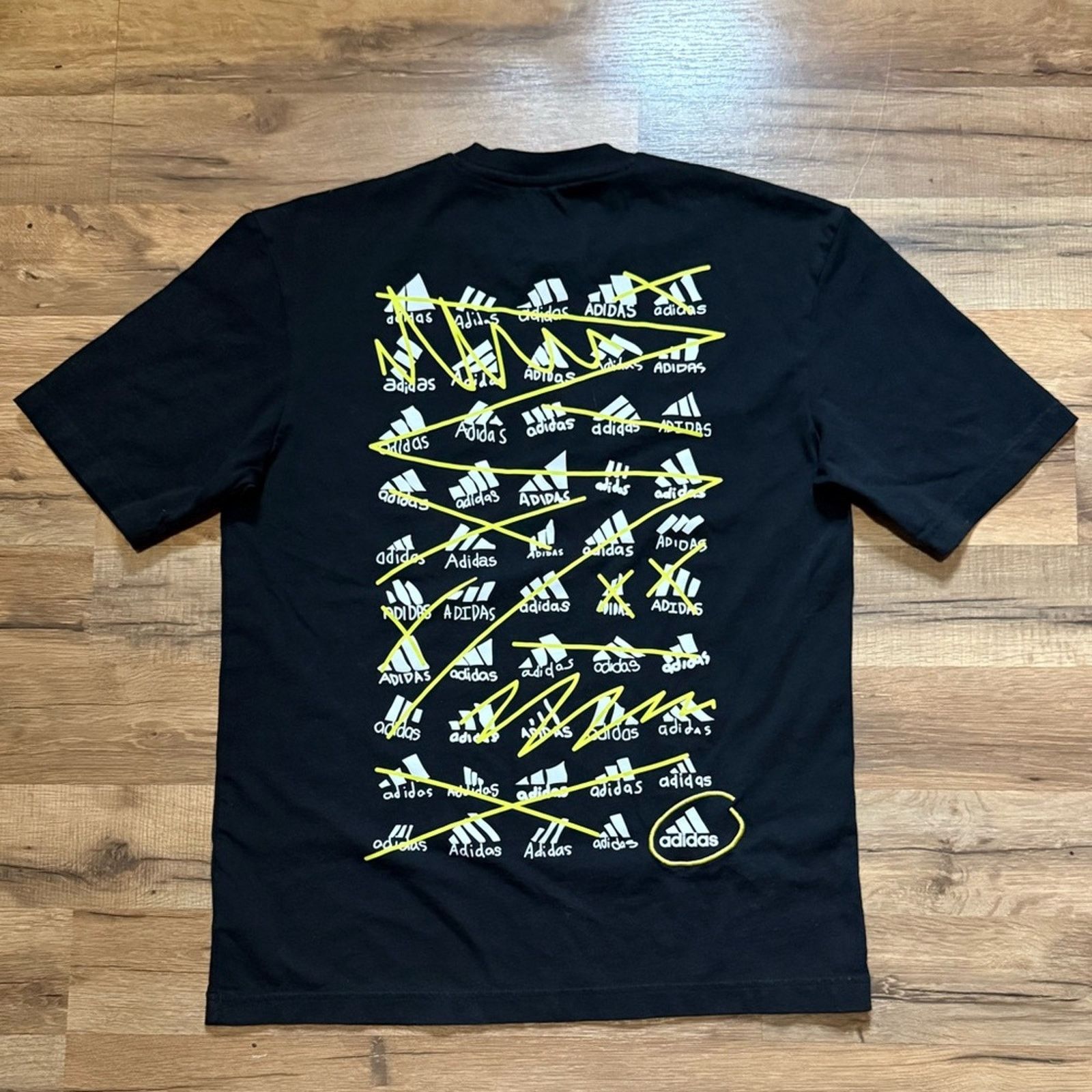Adidas Adidas Short Sleeve Shirt Size US S / EU 44-46 / 1 - 1 Thumbnail