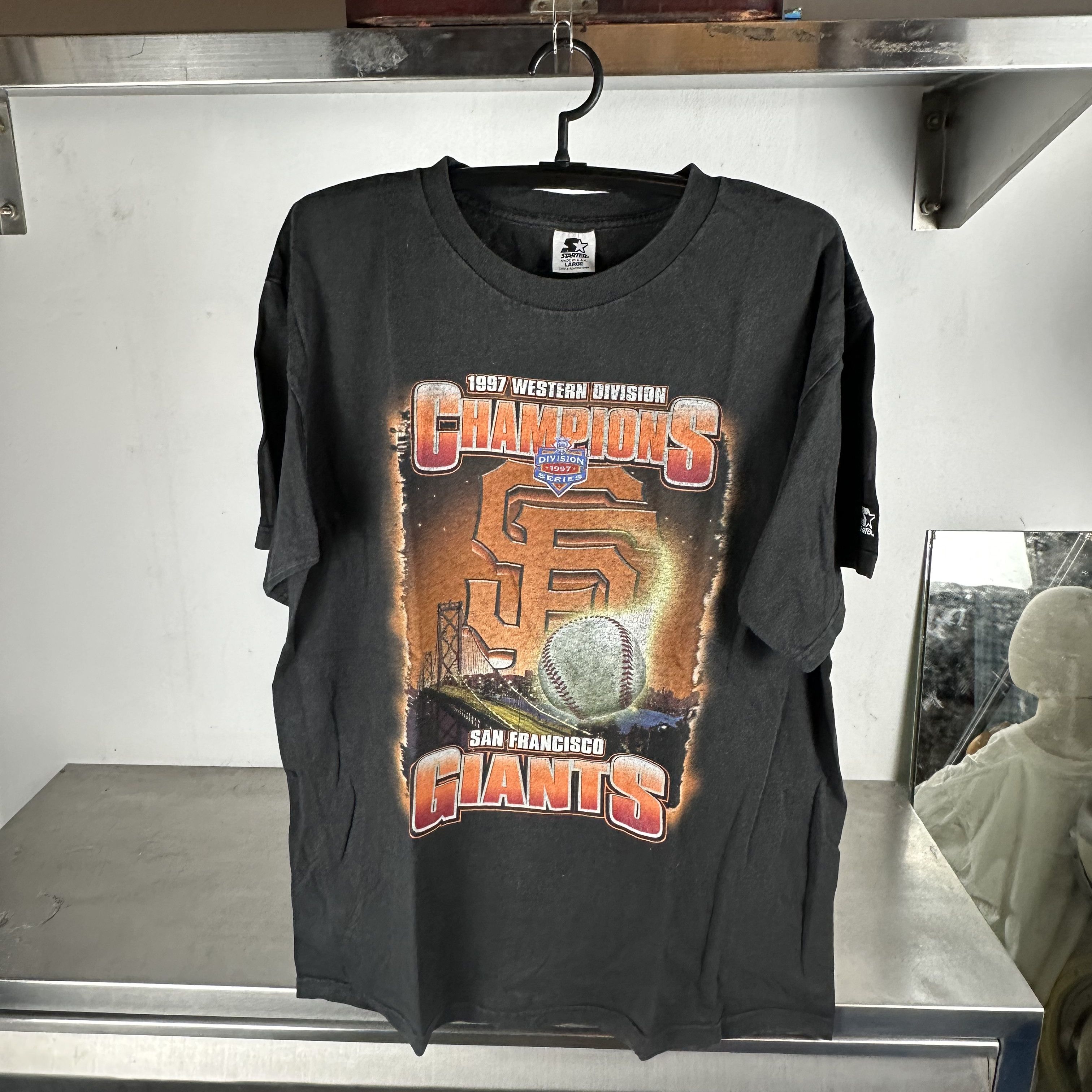 Vintage 1997 San Francisco Giants MLB Division Champions Starter Tee Size US XL / EU 56 / 4 - 1 Thumbnail