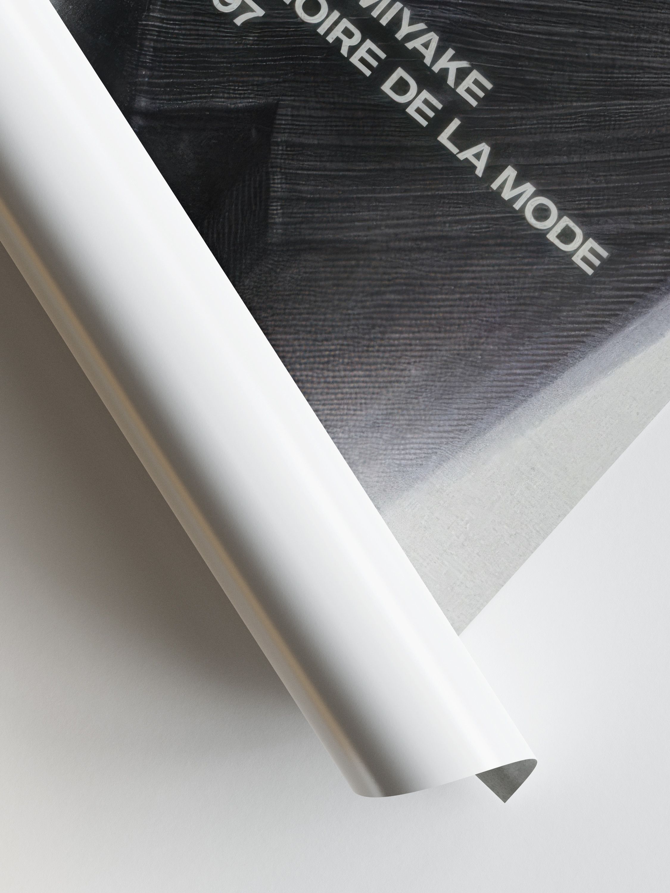 Pleats Please Issey Miyake 90s Issey Miyake Poster Gift Vintage Archive Book Magazine Size ONE SIZE - 5 Thumbnail
