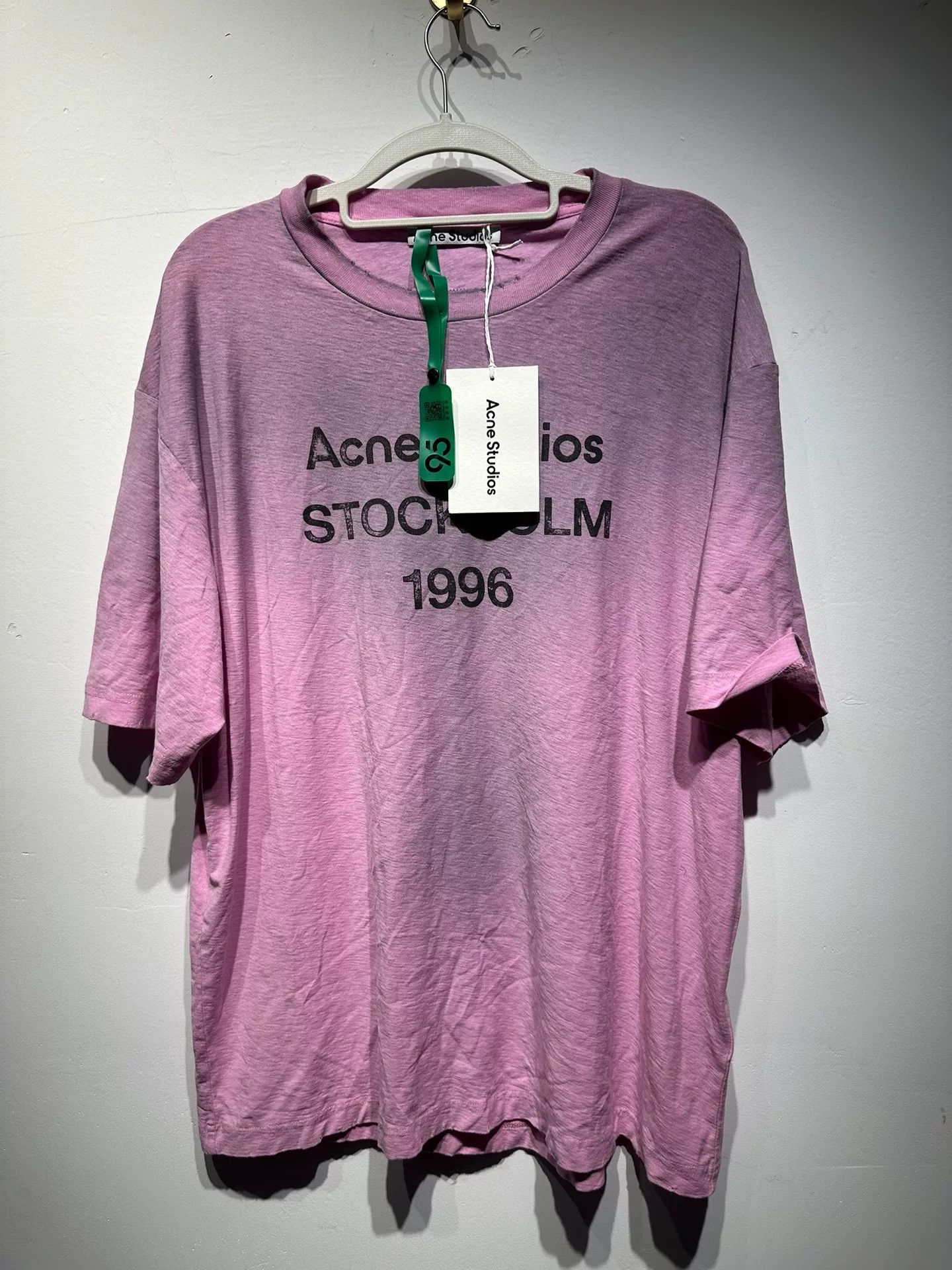 Acne Studios Acne Studios Printed Pink T-Shirt S Women Size S / US 4 / IT 40 - 1 Thumbnail