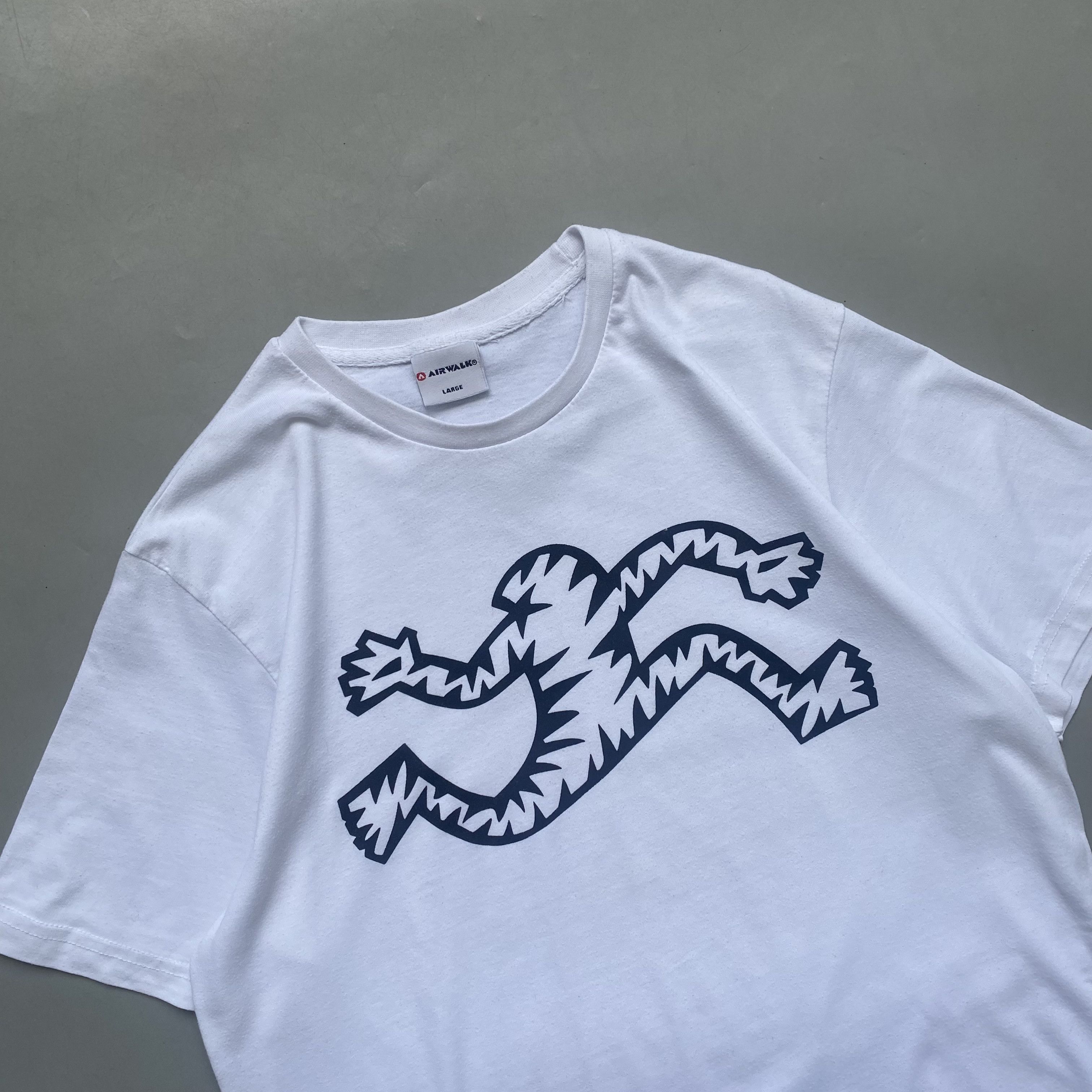 Airwalk 🛹 AIRWALK Skater Surf logo tee Vintage velocity Size US M / EU 48-50 / 2 - 2 Thumbnail