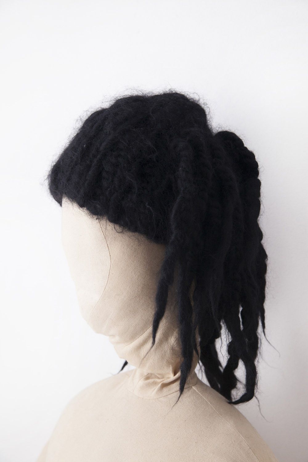 Issey Miyake AW11 Issey Miyake black wool dreadlocks beanie Size ONE SIZE - 1 Thumbnail