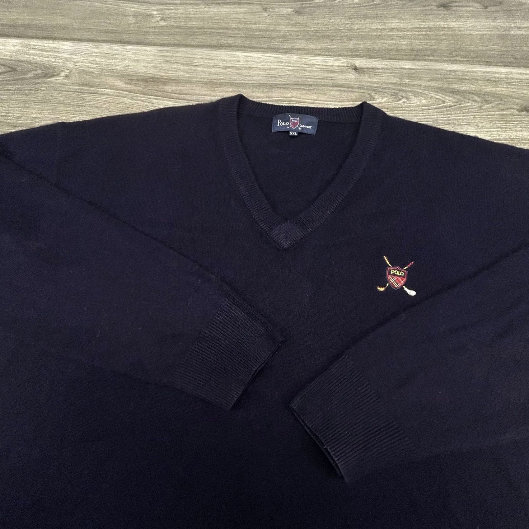 Vintage VINTAGE Polo Cashmere Sweater Mens 2XL Navy V-Neck Pullover Knit Preppy Crest Logo Golf Clubhouse Casual Mens Winter 90s Retro Size US XXL / EU 58 / 5 - 5 Thumbnail