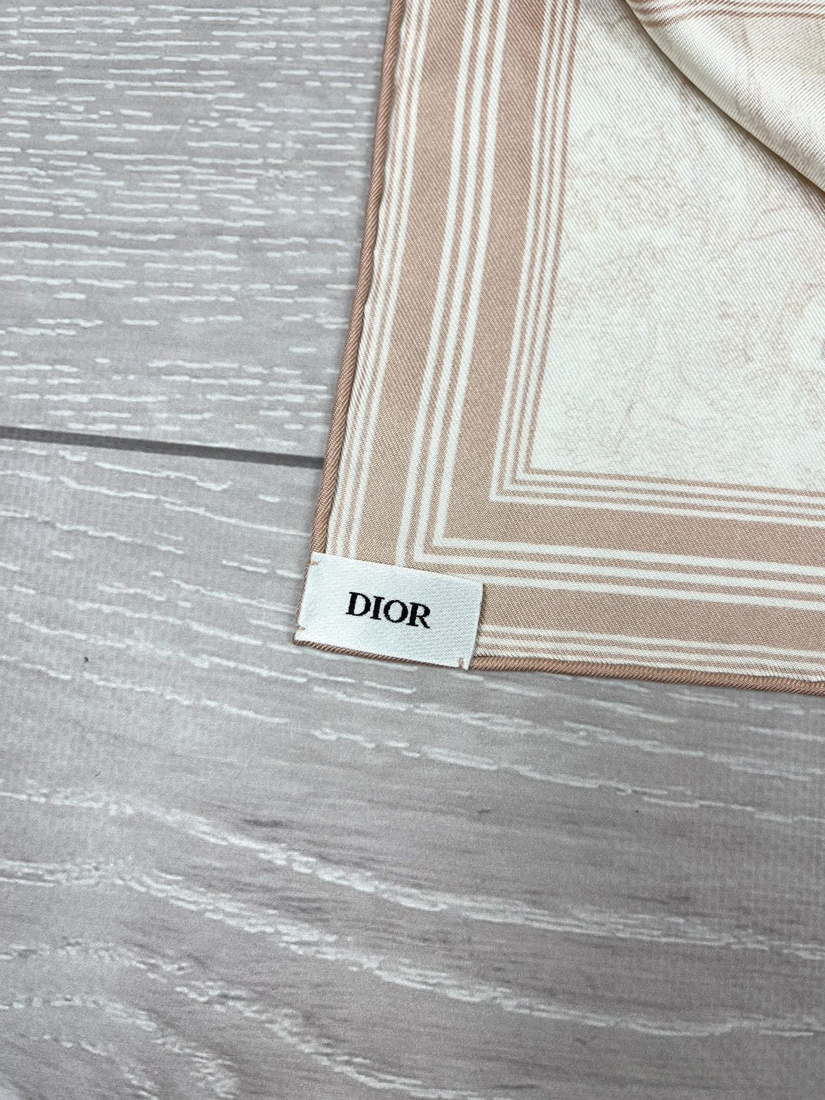 Dior Christian Dior 100% Silk Animal Print Womens Scarf Size ONE SIZE - 3 Thumbnail