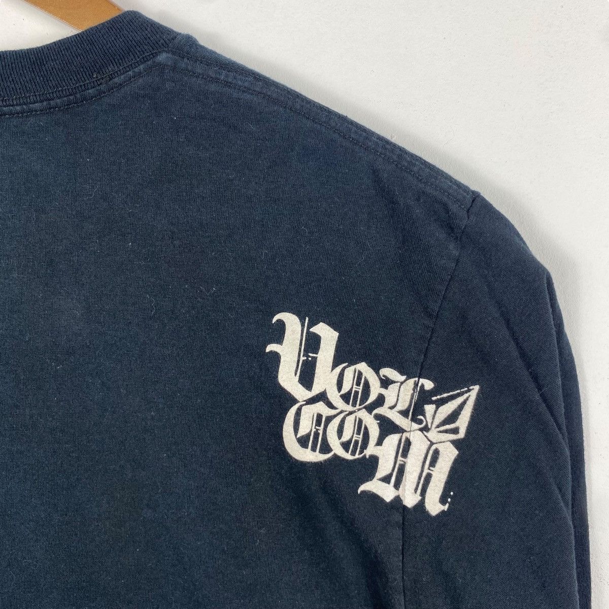 Vintage × Volcom Vintage 00's VOLCOM Pieced Together From The Ashes Tee Shirt Size US L / EU 52-54 / 3 - 5 Thumbnail