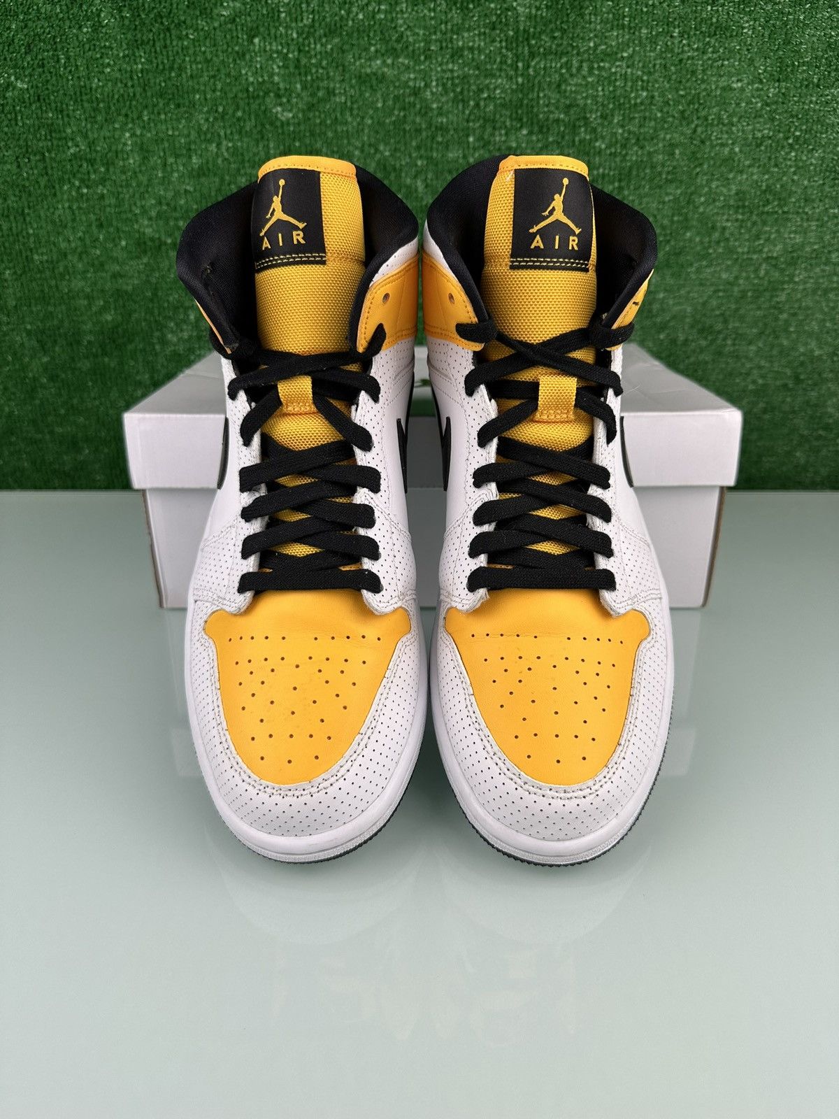 Jordan Brand Air Jordan 1 Mid Perforated - White University Gold W Size US 10.5 / EU 43-44 - 4 Thumbnail