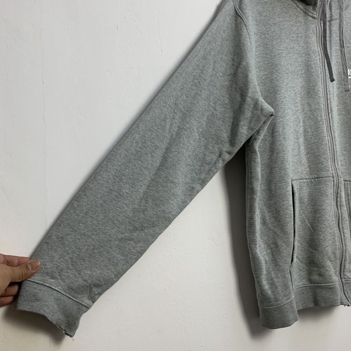 Nike × Vintage Nike Vintage Fit Hoodie Distressed Size US L / EU 52-54 / 3 - 6 Thumbnail