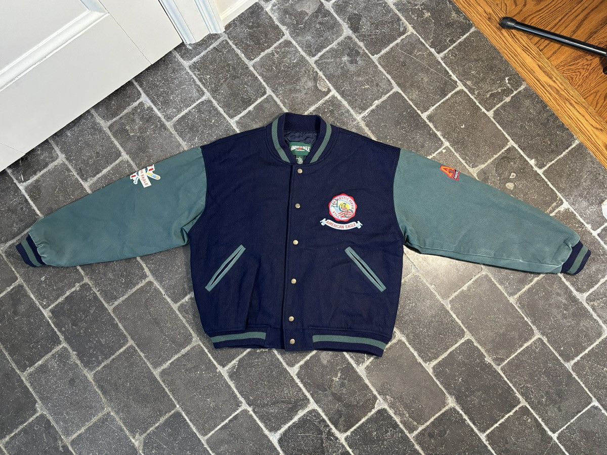 American Eagle Outfitters 1990s American Eagle Vintage Bomber Jacket Chenille Patch M Size US M / EU 48-50 / 2 - 13 Thumbnail