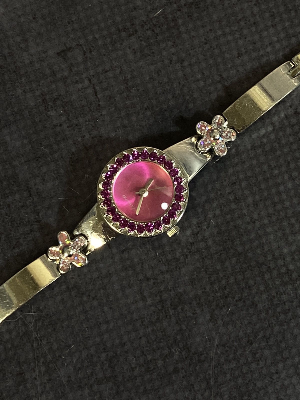 Vintage Elegant Pink Dial Watch Japanese Brand Size ONE SIZE - 8 Thumbnail