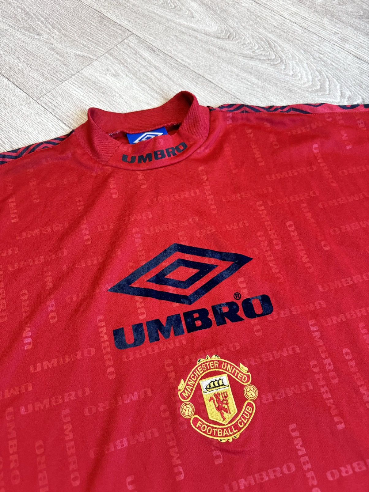 Umbro 🔷Vintage Umbro Manchester United Soccer jersey 90s🔷 Size US L / EU 52-54 / 3 - 3 Thumbnail
