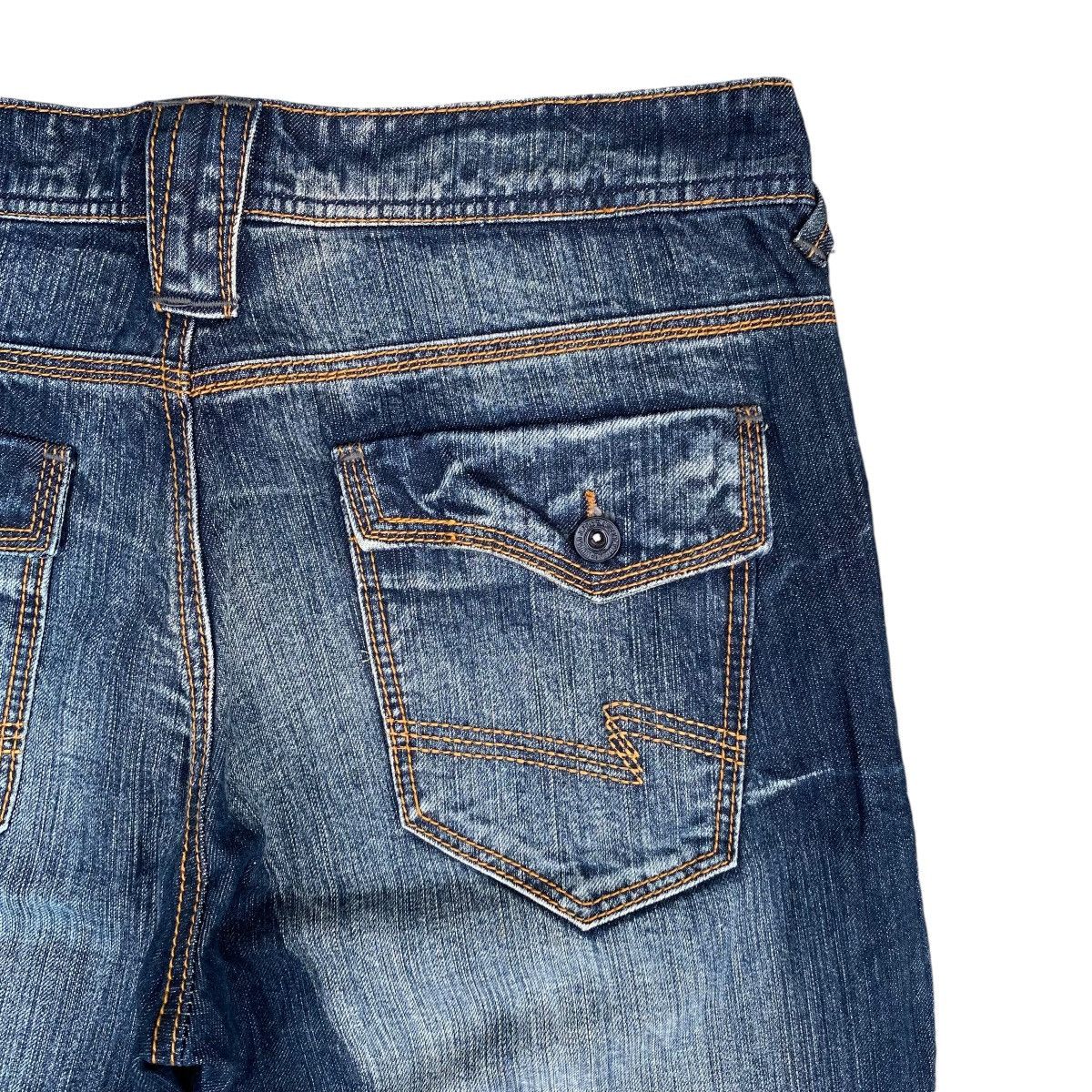 Japanese Brand Japan Daily Topics Rooted Lightning ⚡️ Denim Jeans Size US 34 / EU 50 - 14 Thumbnail