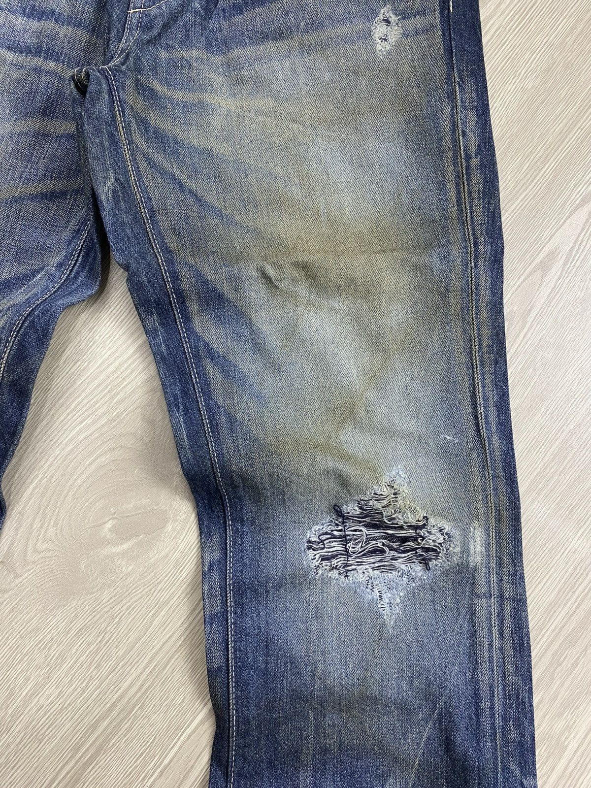 GOSTAR DE FUGA × If Six Was Nine × Le Grande Bleu (L.G.B.) 2000s Vanquish Gold Distressed Punk Y2K Lgb Flared Jeans Size US 32 / EU 48 - 6 Thumbnail