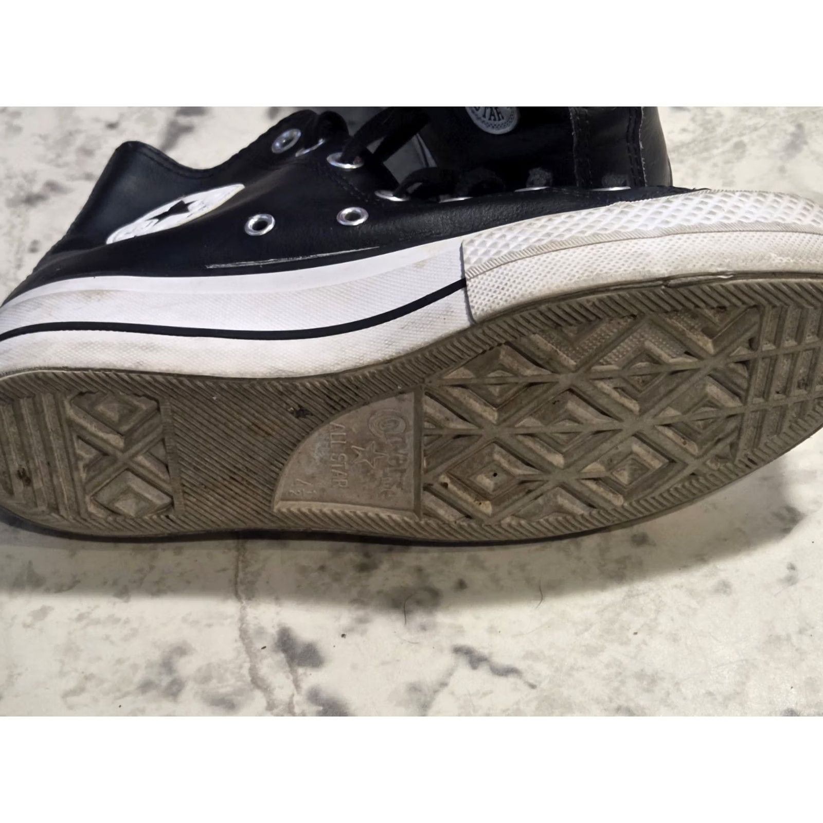 Converse Converse Chuck Taylor All Star Lift Platform Leather High Top Black WM Size 6.5 Size M / US 6-8 / IT 42-44 - 6 Thumbnail