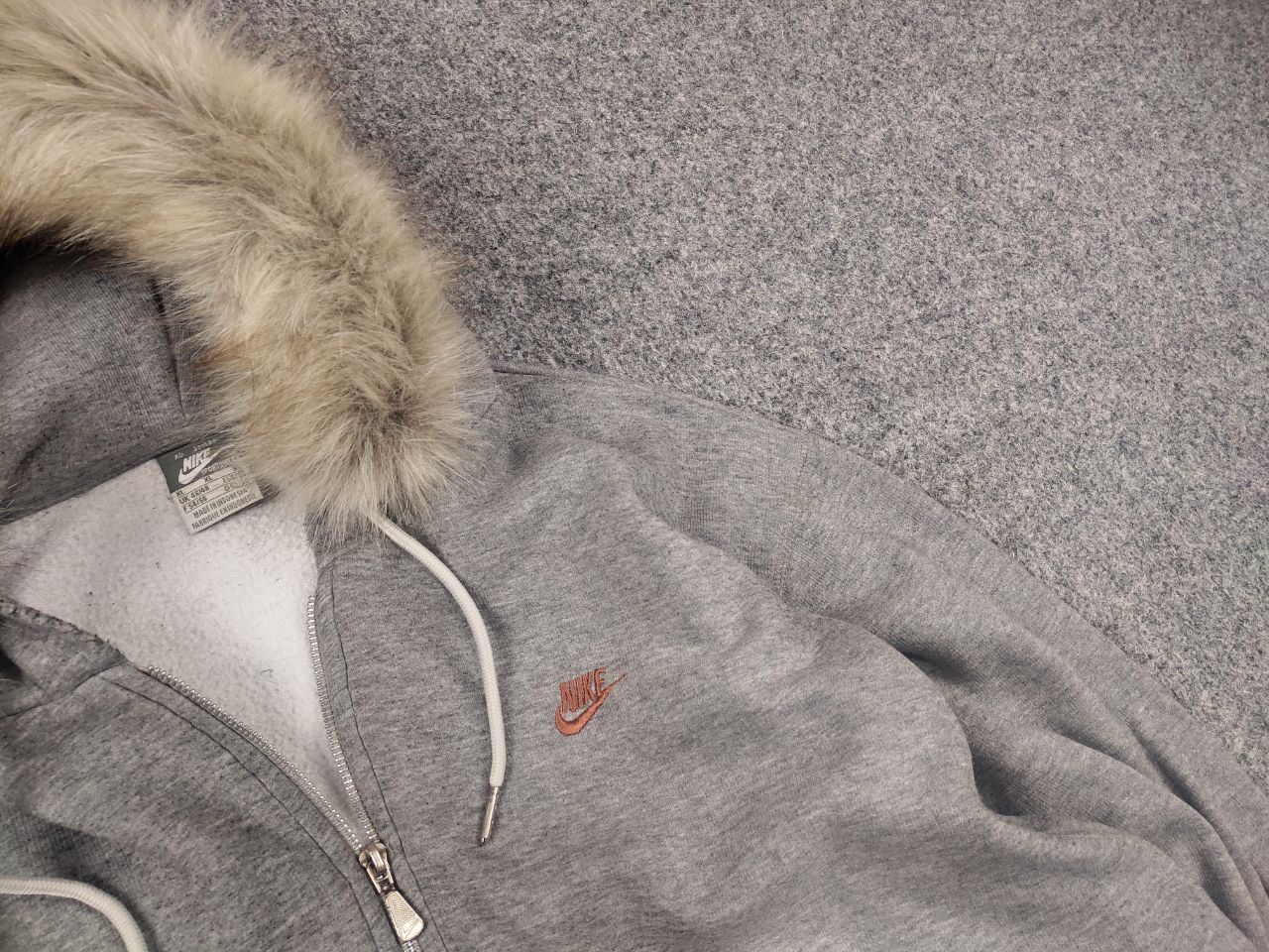 Nike Vintage Nike Oversized Fur Zip Hoodie if six was nine LGB Size US XL / EU 56 / 4 - 5 Thumbnail