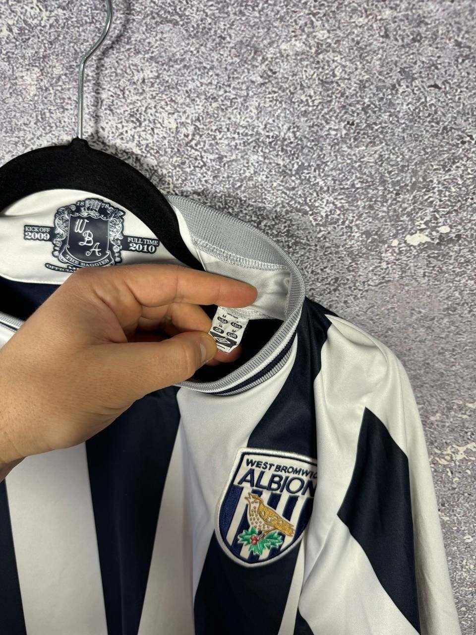 Umbro × Vintage West Bromwich Albion 2009/10 Umbro Vintage Soccer Jersey M Size US M / EU 48-50 / 2 - 13 Thumbnail