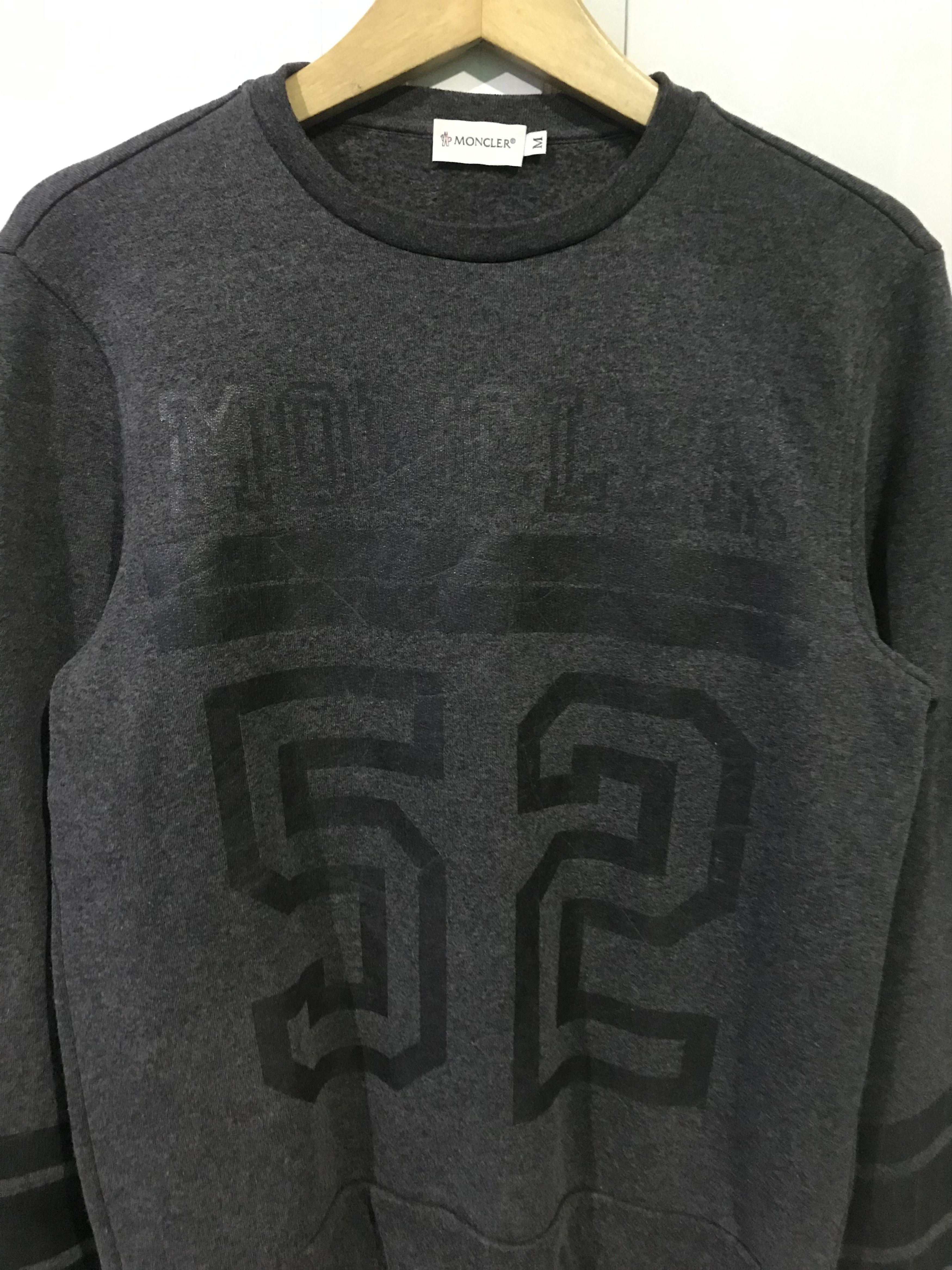 Moncler Moncler maglia girocollo 52 logo sweatshirt grey Size US M / EU 48-50 / 2 - 2 Thumbnail