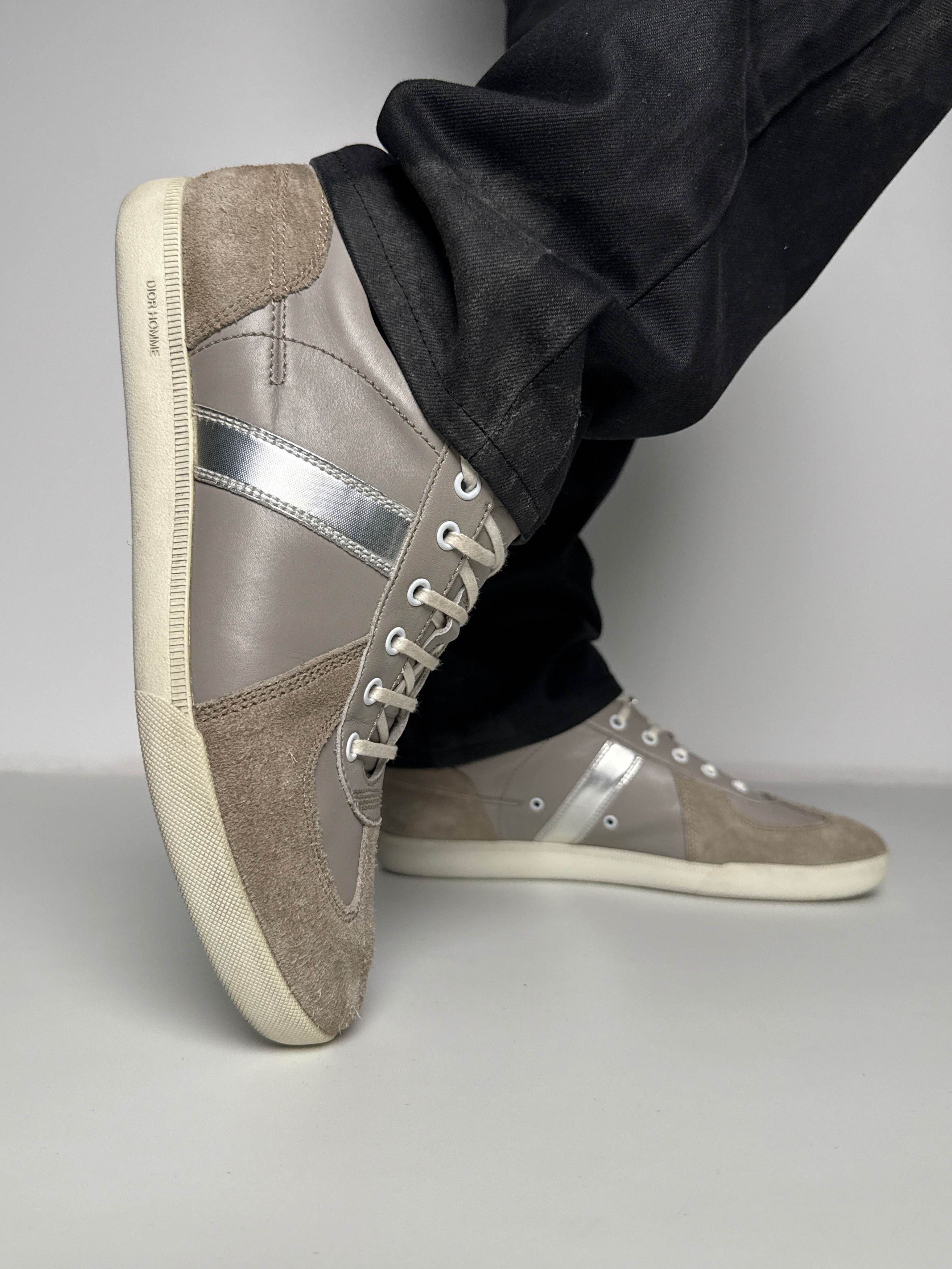 Dior FW2009 Dior Homme B01 Sneaker Leather/Suede Taupe Size US 10.5 / EU 43-44 - 2 Thumbnail