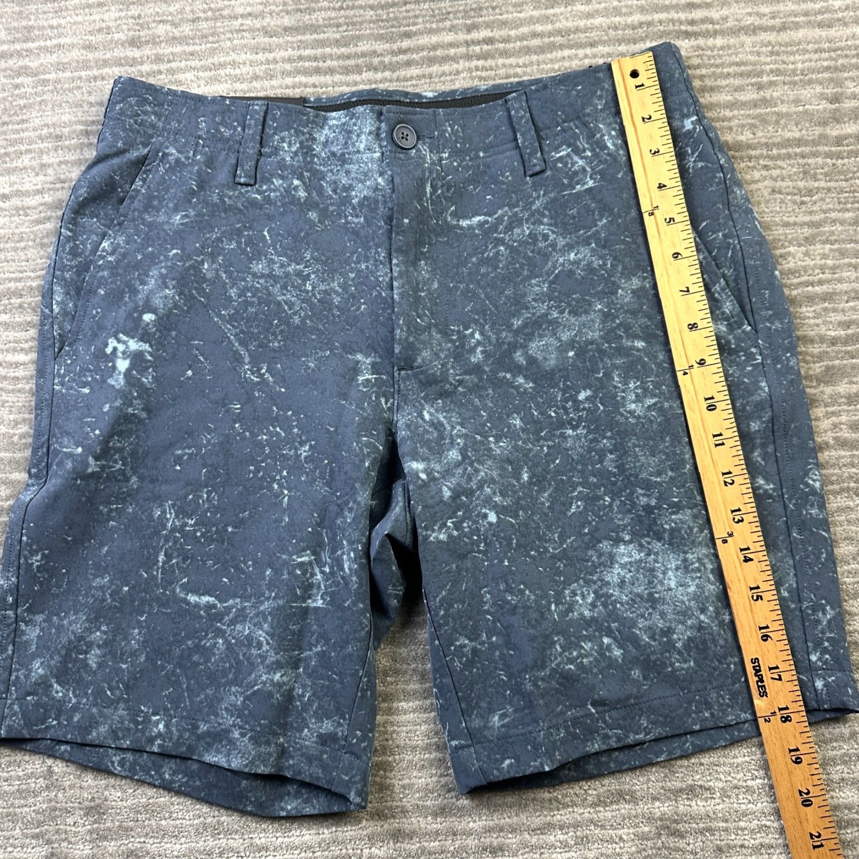 Under Armour Under Armour Shorts Mens 34 Blue Printed All Over Print Performance Golf Chino Casual Mens 34 Blue Logo Pockets Size US 34 / EU 50 - 7 Thumbnail