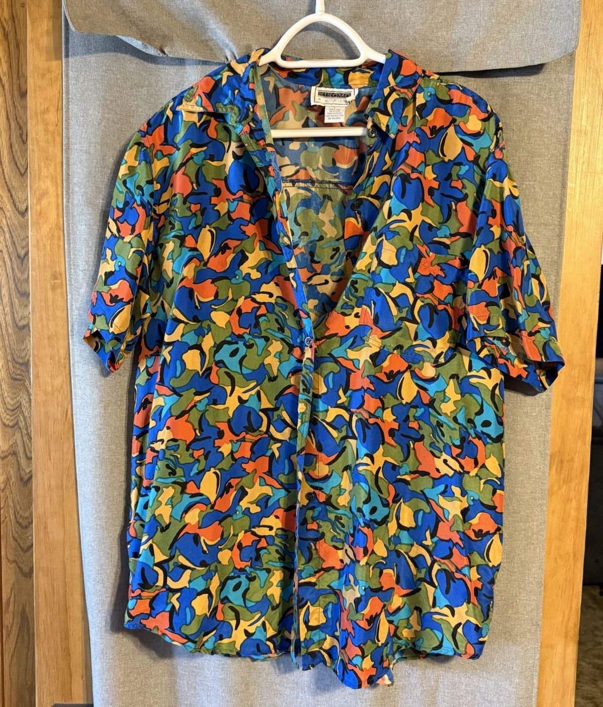Other Vintage Kikomo Basic size large silk green button up blouse Size L / US 10 / IT 46 - 4 Thumbnail