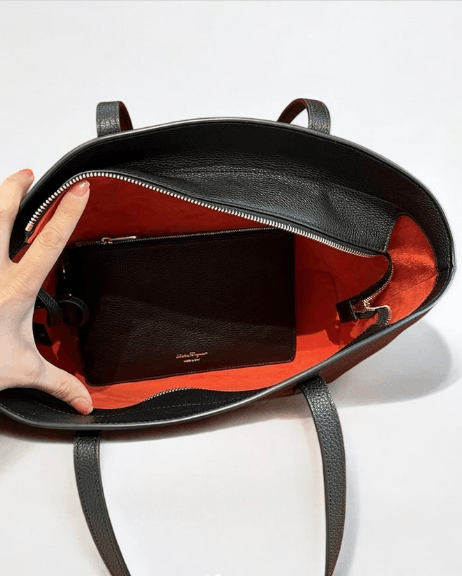 Salvatore Ferragamo o1s1rm0526 Size : OS / Tote Bag in Black Size ONE SIZE - 2 Thumbnail